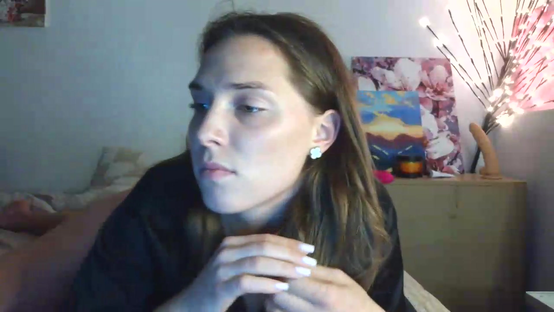 Gallery image thumbnail from HaleyReed's myfreecams stream on, 07/10/2026, 16:21 image 2 of 20