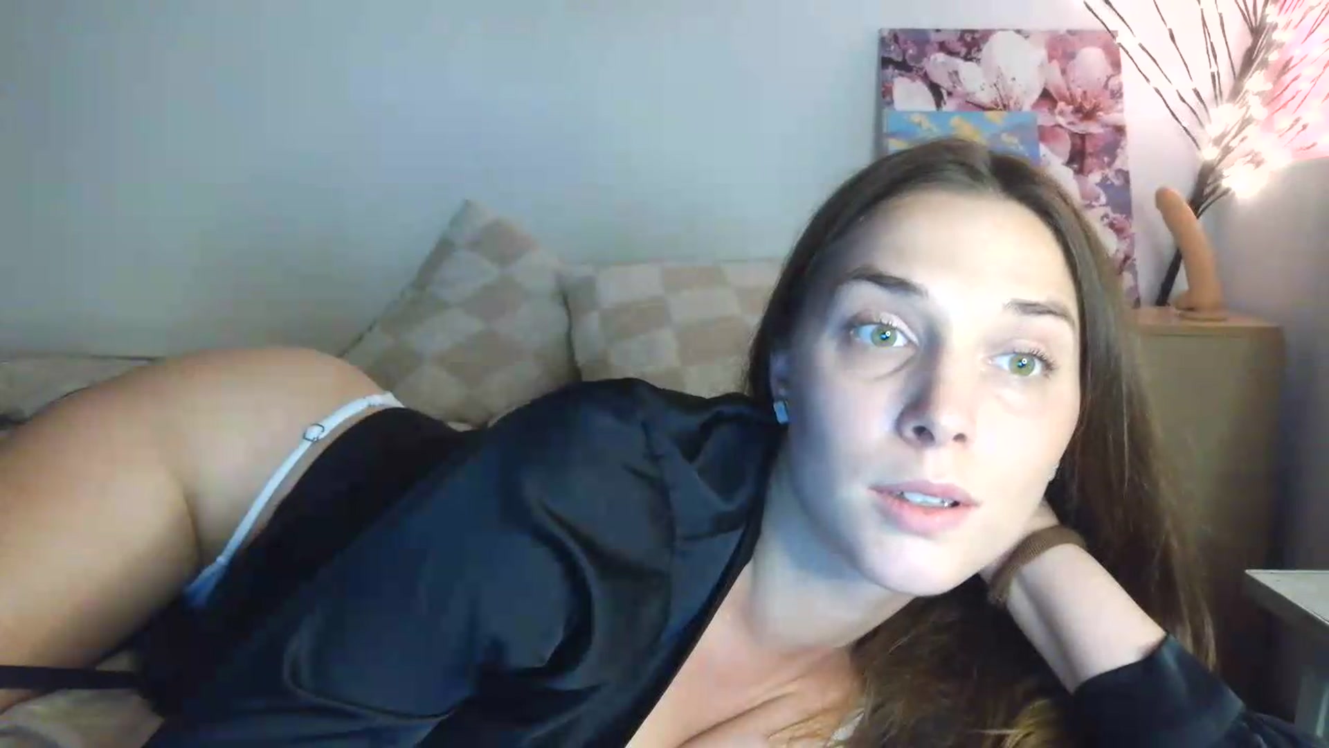 Gallery image thumbnail from HaleyReed's myfreecams stream on, 07/10/2026, 16:58 image 10 of 20