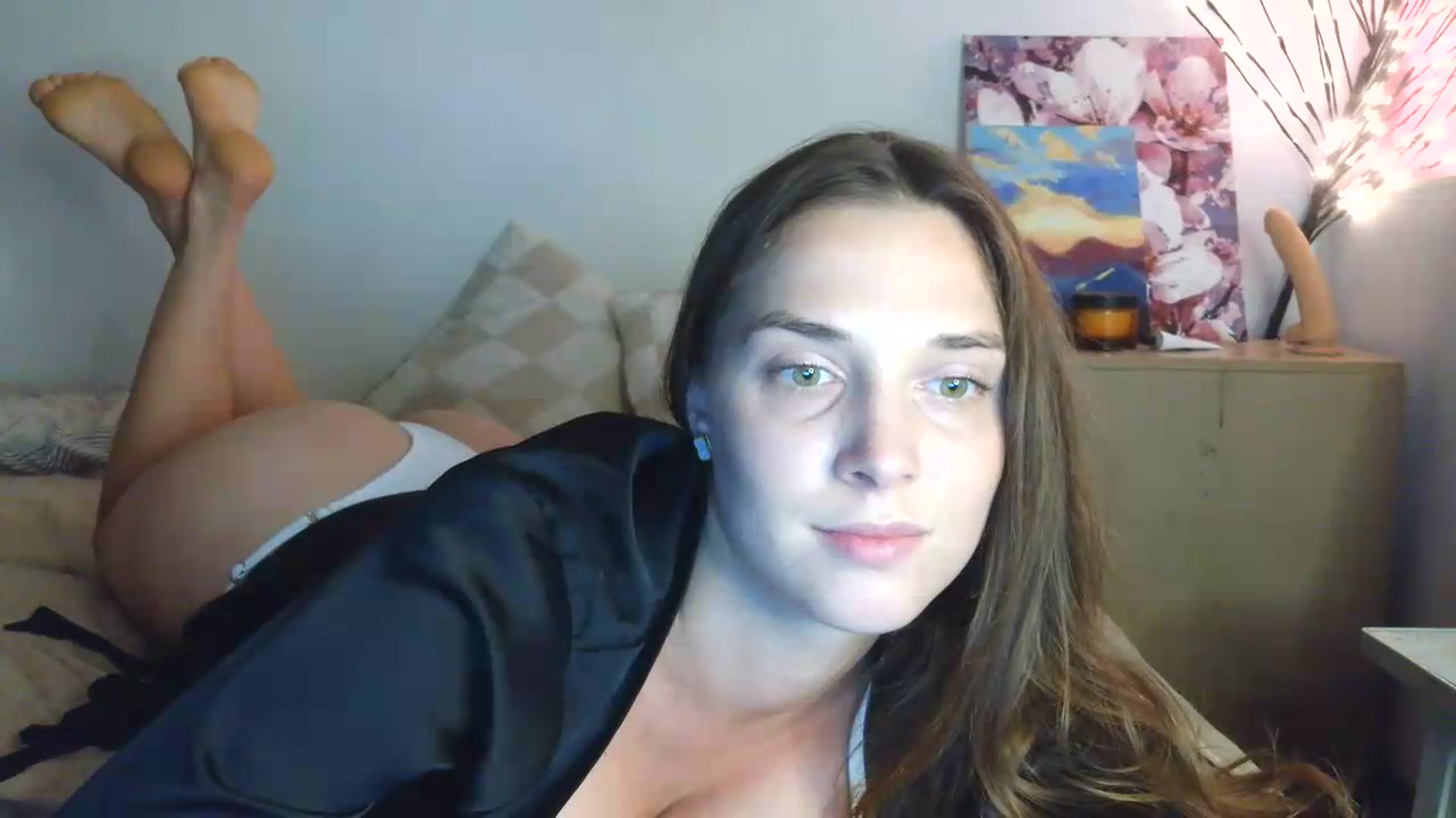 Gallery image thumbnail from HaleyReed's myfreecams stream on, 07/10/2026, 16:58 image 16 of 20