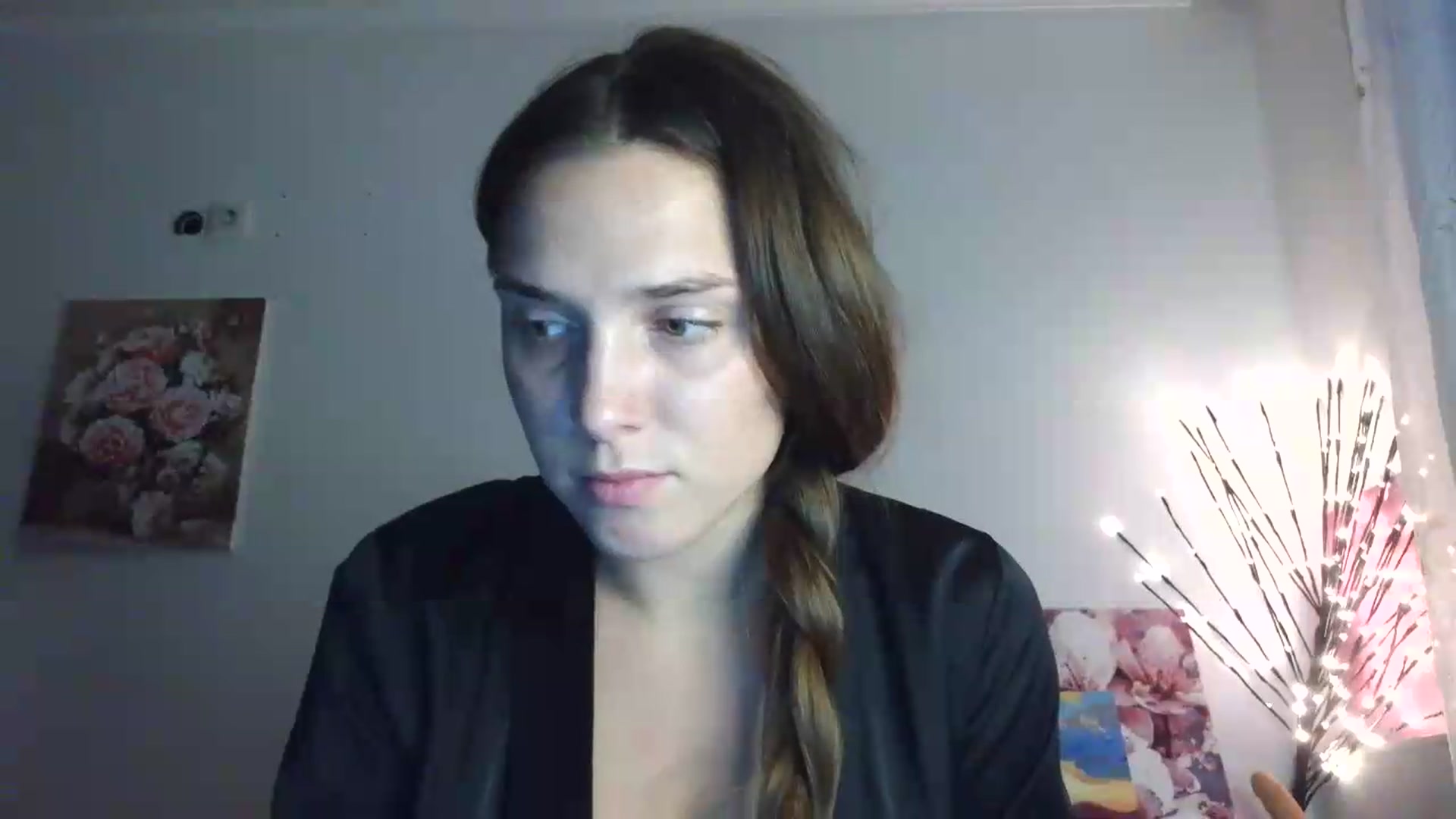Gallery image thumbnail from HaleyReed's myfreecams stream on, 07/10/2026, 18:01 image 8 of 20