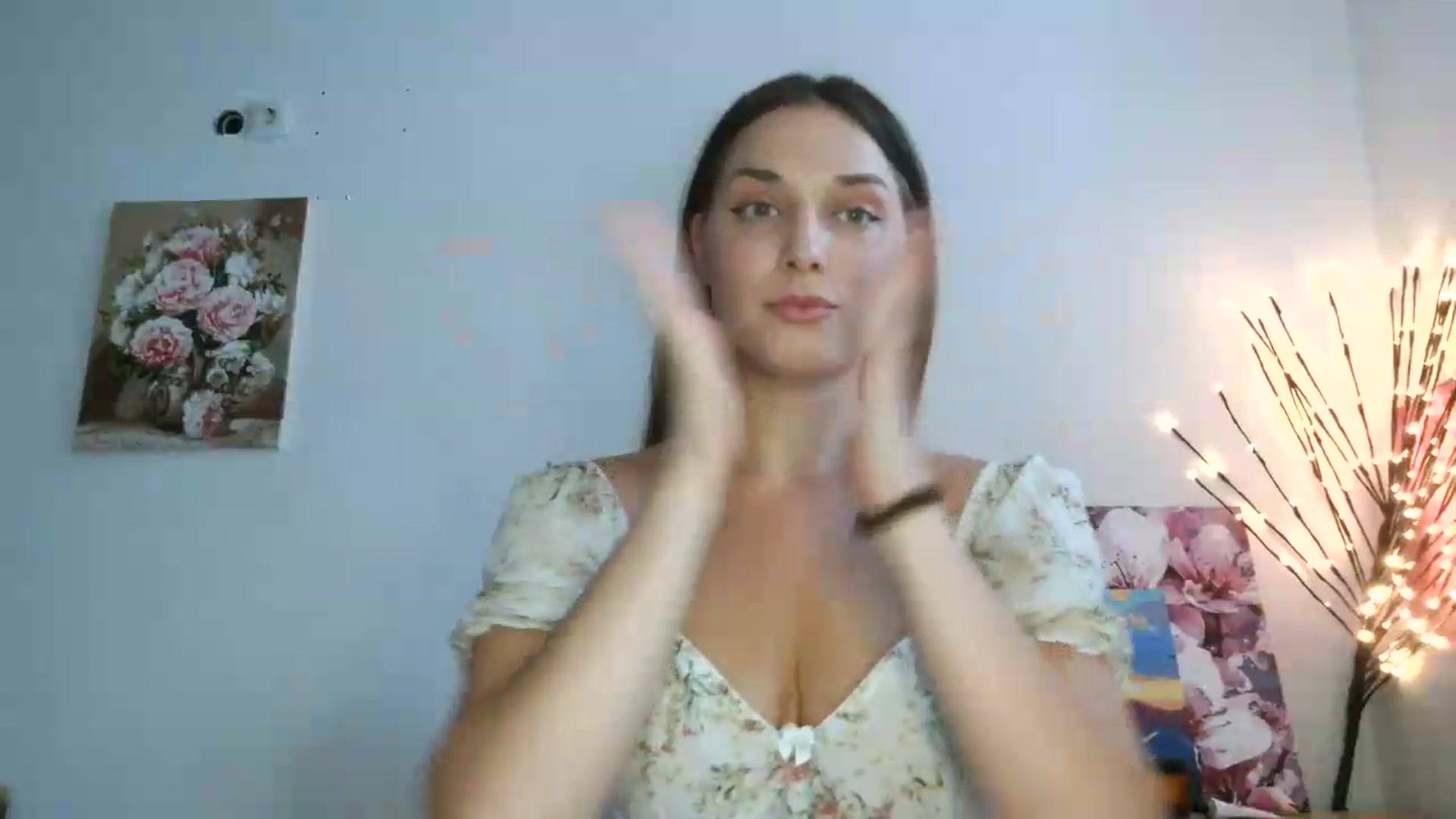 Gallery image thumbnail from HaleyReed's myfreecams stream on, 07/11/2026, 10:05 image 16 of 20