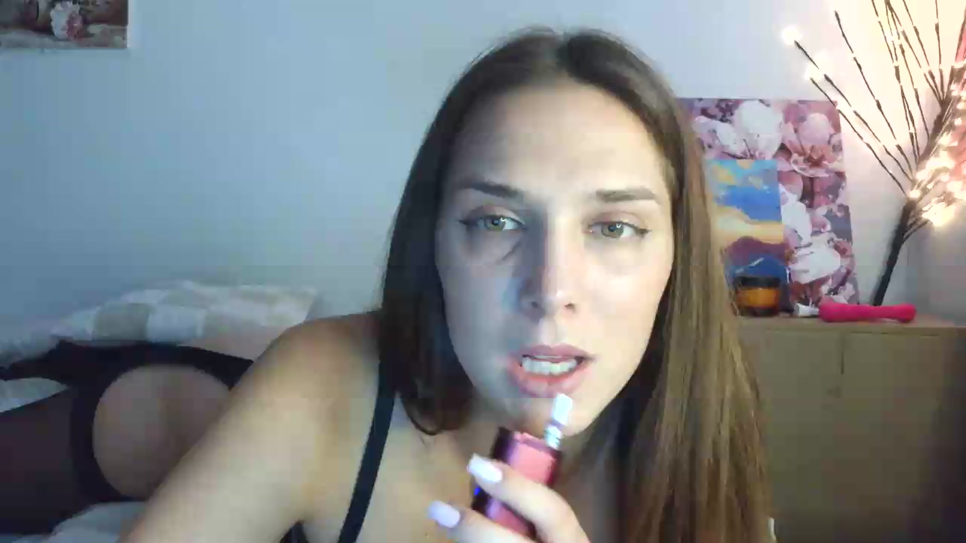 Gallery image thumbnail from HaleyReed's myfreecams stream on, 07/11/2026, 14:04 image 1 of 20