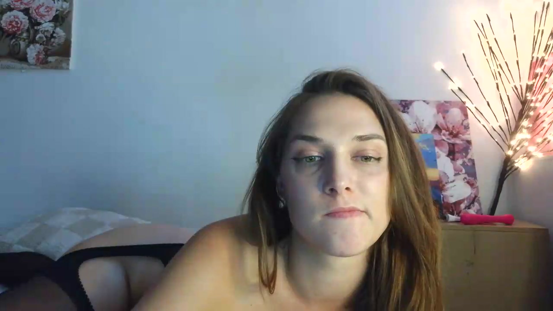 Gallery image thumbnail from HaleyReed's myfreecams stream on, 07/11/2026, 15:41 image 16 of 20
