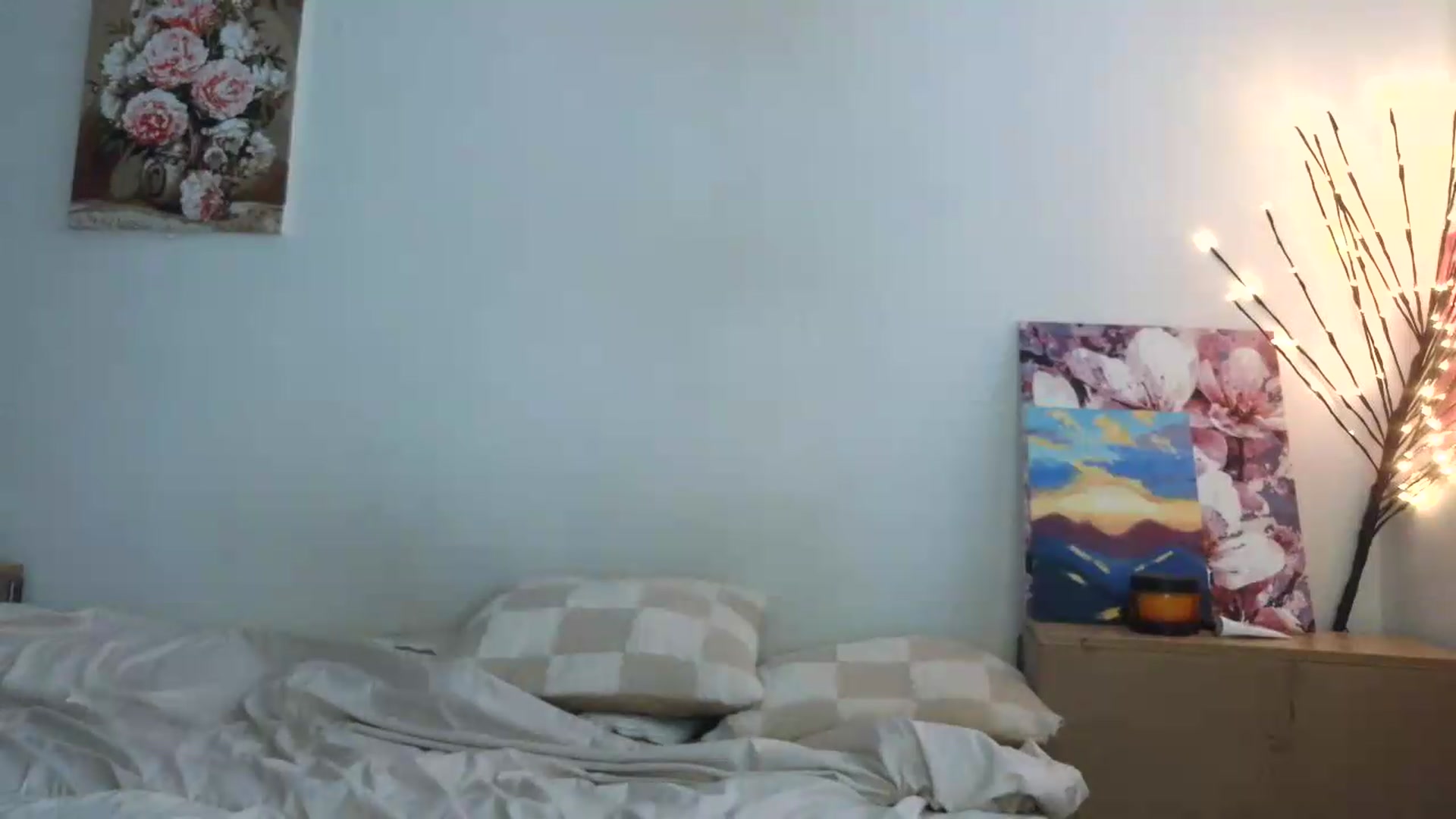 Gallery image thumbnail from HaleyReed's myfreecams stream on, 07/12/2026, 13:38 image 7 of 20