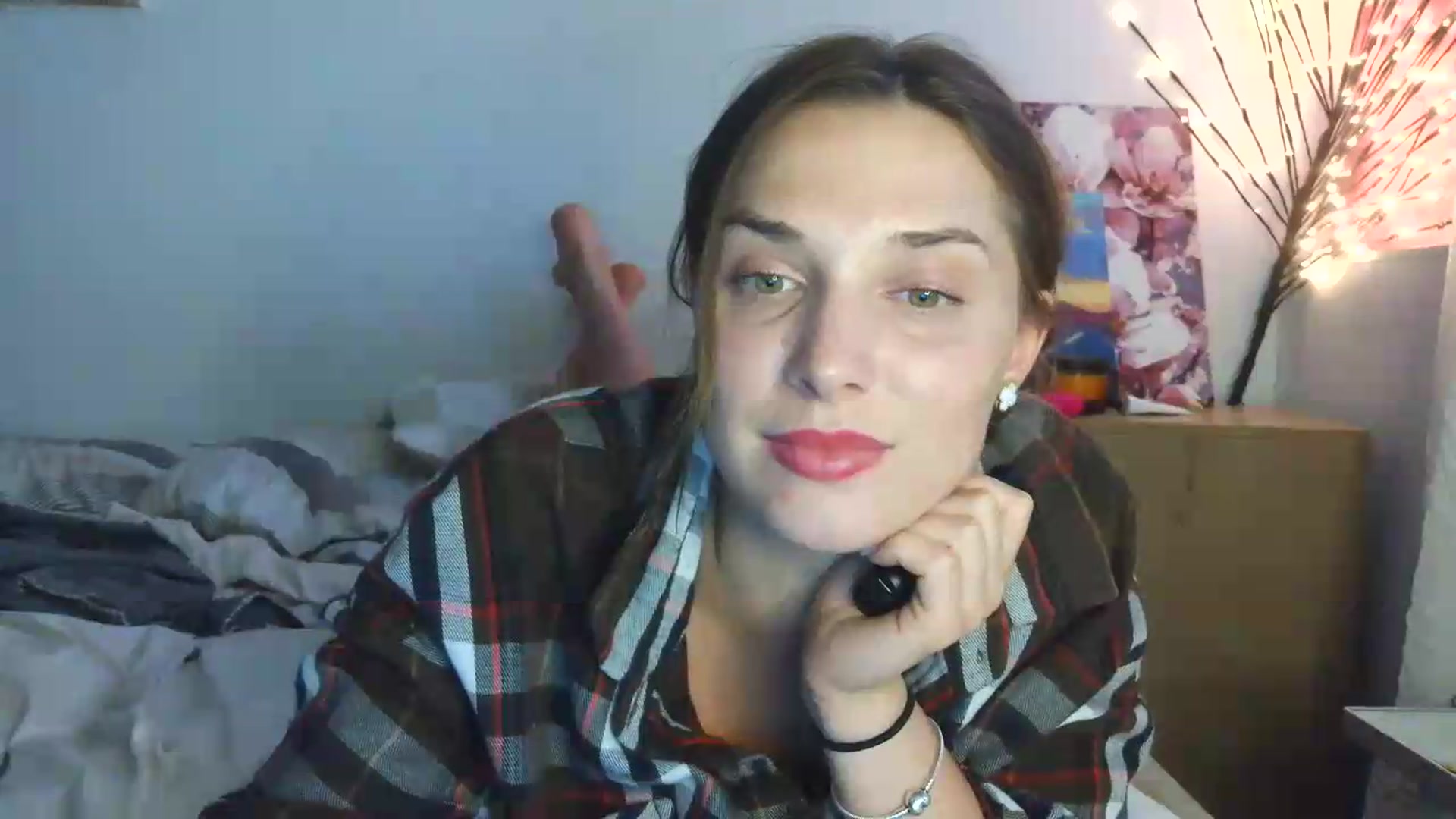 Gallery image thumbnail from HaleyReed's myfreecams stream on, 07/12/2026, 16:42 image 3 of 20