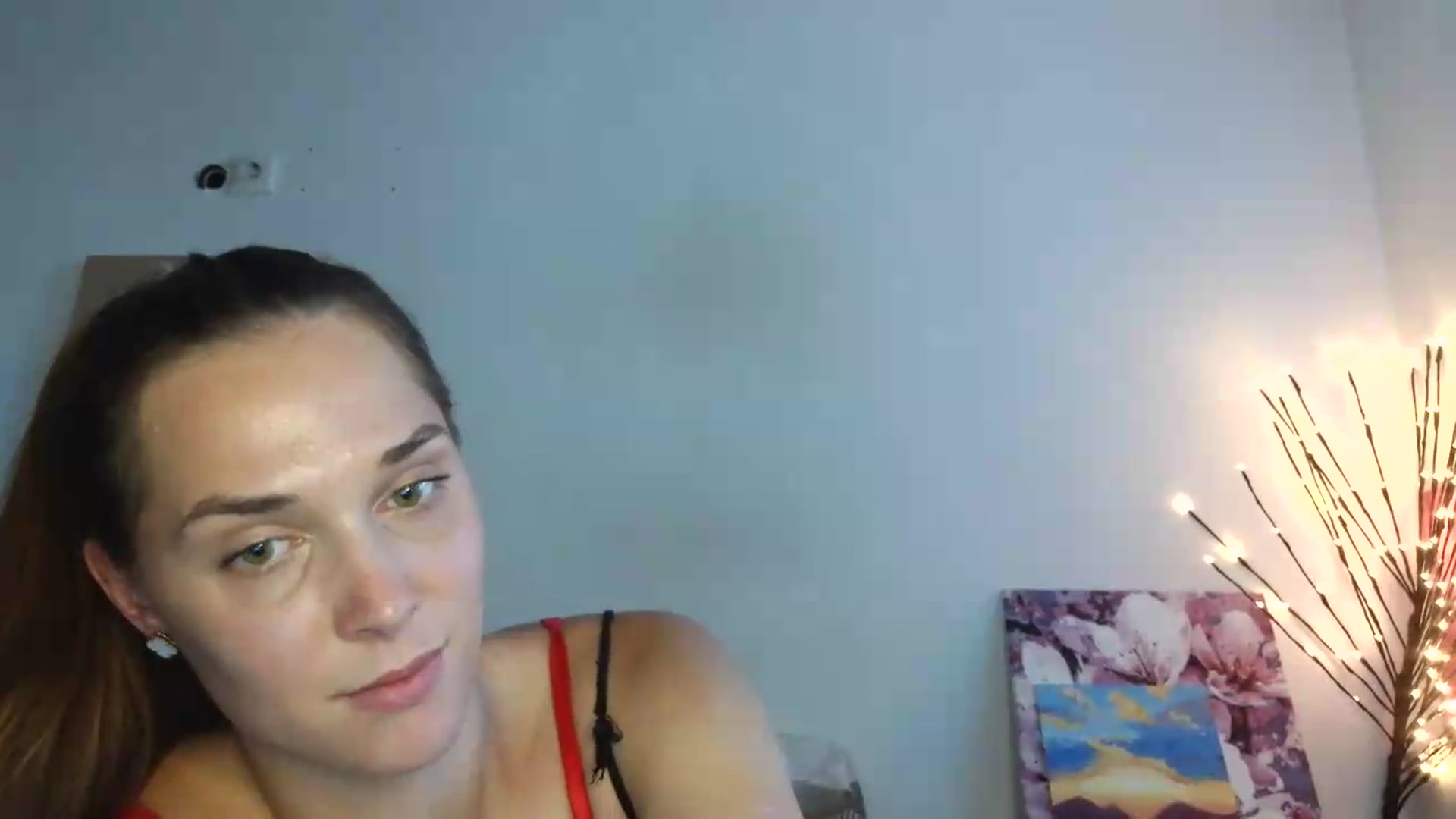 Gallery image thumbnail from HaleyReed's myfreecams stream on, 07/15/2026, 15:25 image 17 of 20