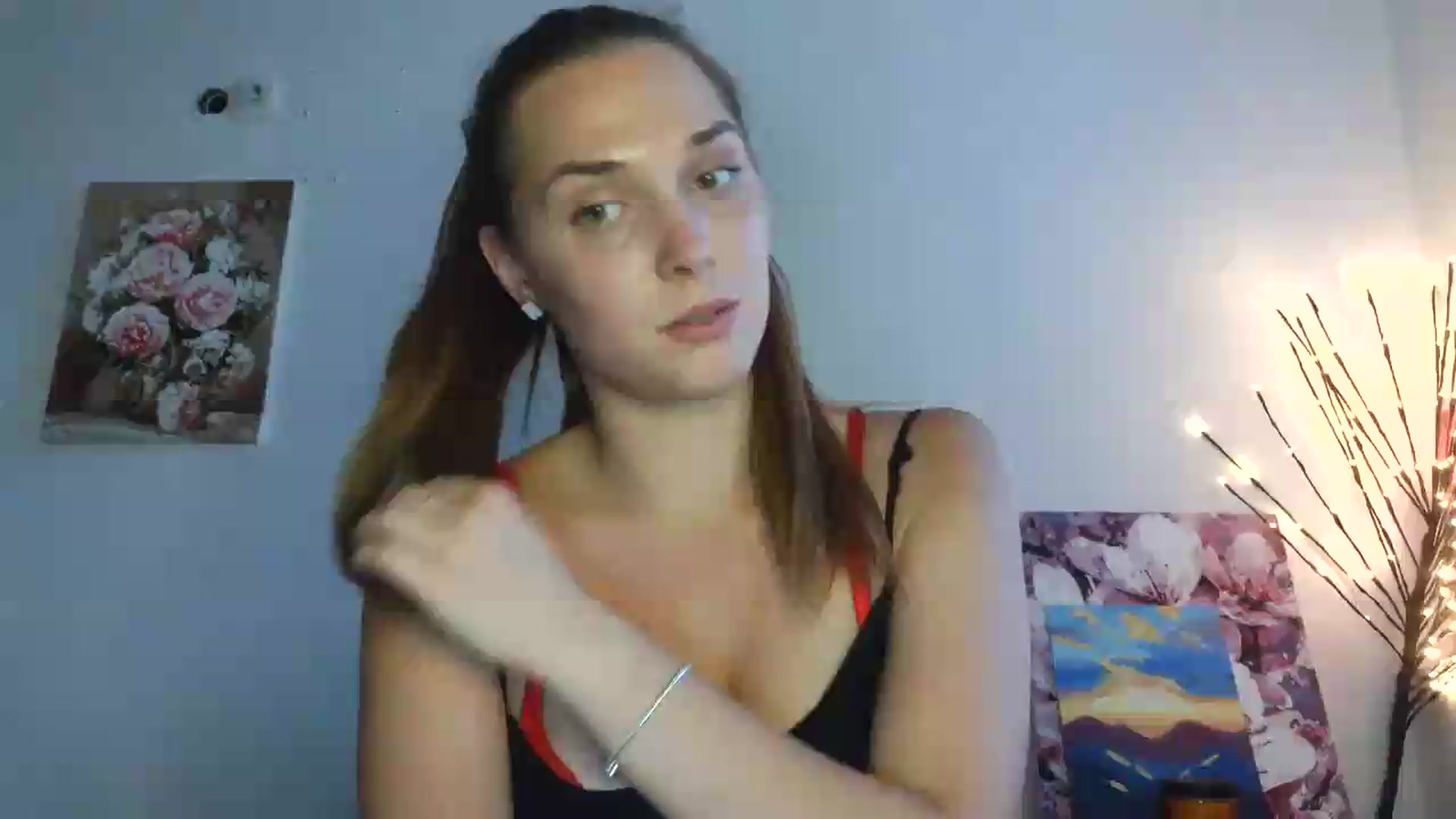 Gallery image thumbnail from HaleyReed's myfreecams stream on, 07/15/2026, 16:15 image 1 of 20