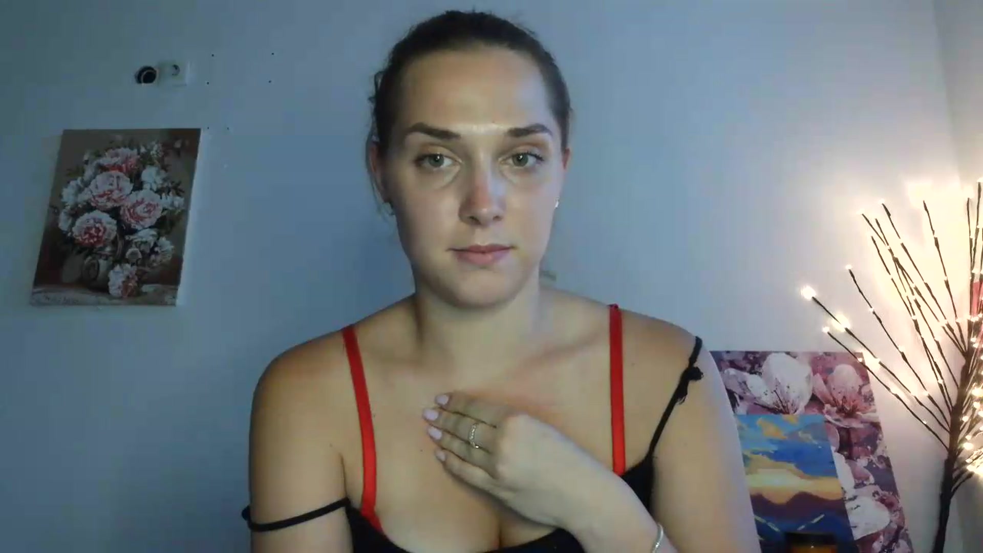 Gallery image thumbnail from HaleyReed's myfreecams stream on, 07/15/2026, 16:15 image 6 of 20
