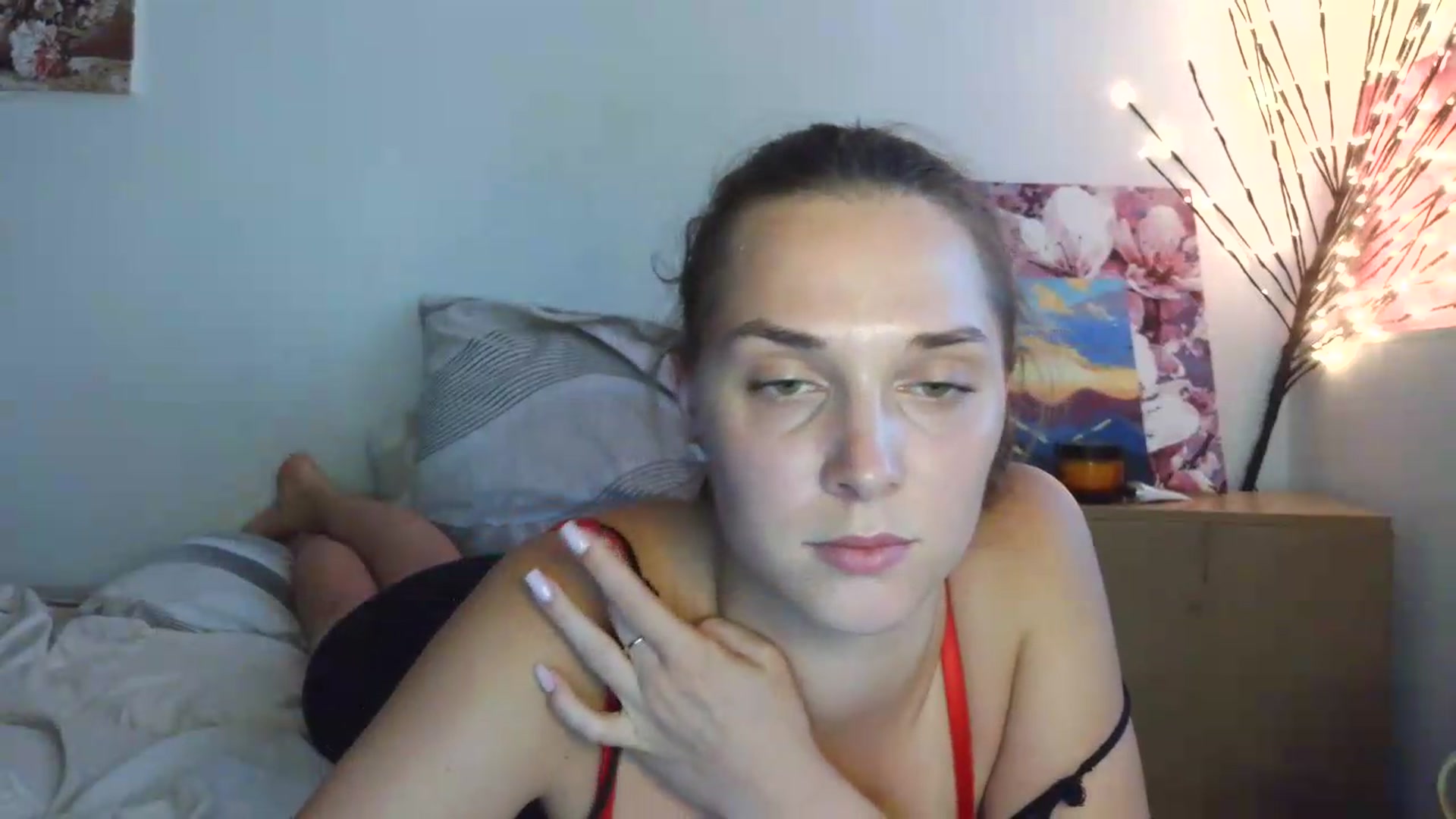 Gallery image thumbnail from HaleyReed's myfreecams stream on, 07/15/2026, 16:15 image 18 of 20