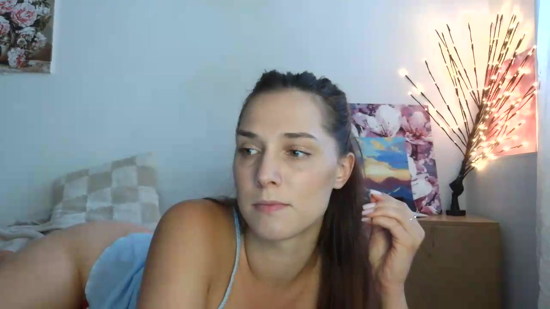 Gallery image thumbnail from HaleyReed's myfreecams stream on, 07/16/2026, 11:50 image 7 of 20