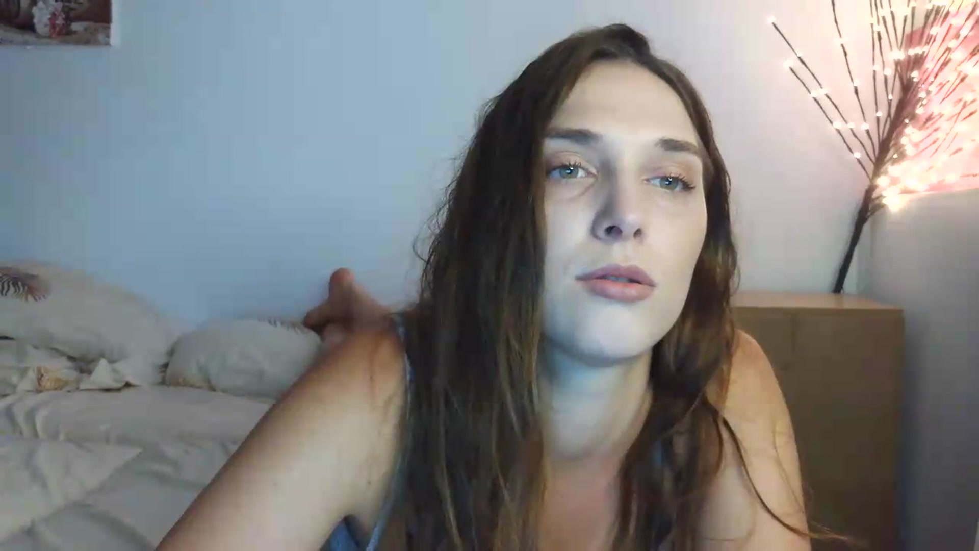 Gallery image thumbnail from HaleyReed's myfreecams stream on, 07/20/2026, 12:15 image 7 of 20
