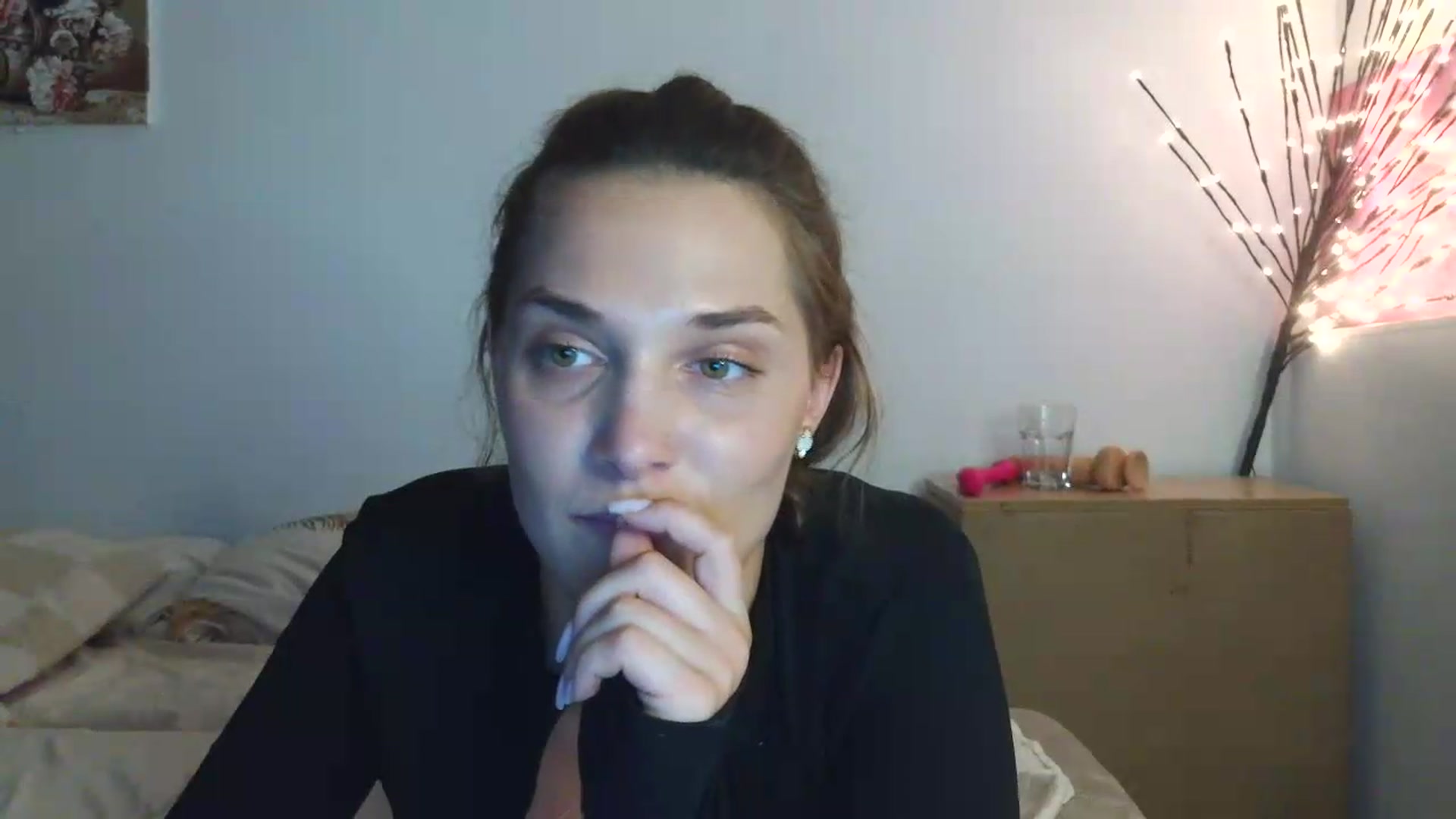 Gallery image thumbnail from HaleyReed's myfreecams stream on, 07/20/2026, 16:14 image 3 of 20