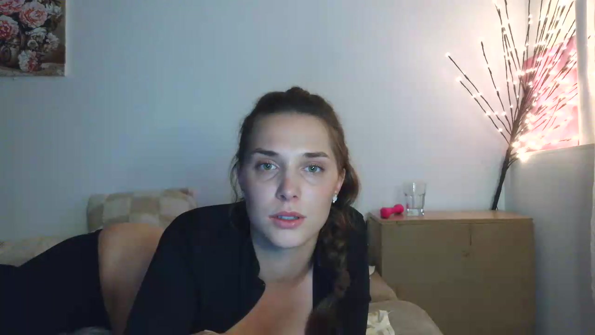 Gallery image thumbnail from HaleyReed's myfreecams stream on, 07/20/2026, 16:14 image 14 of 20