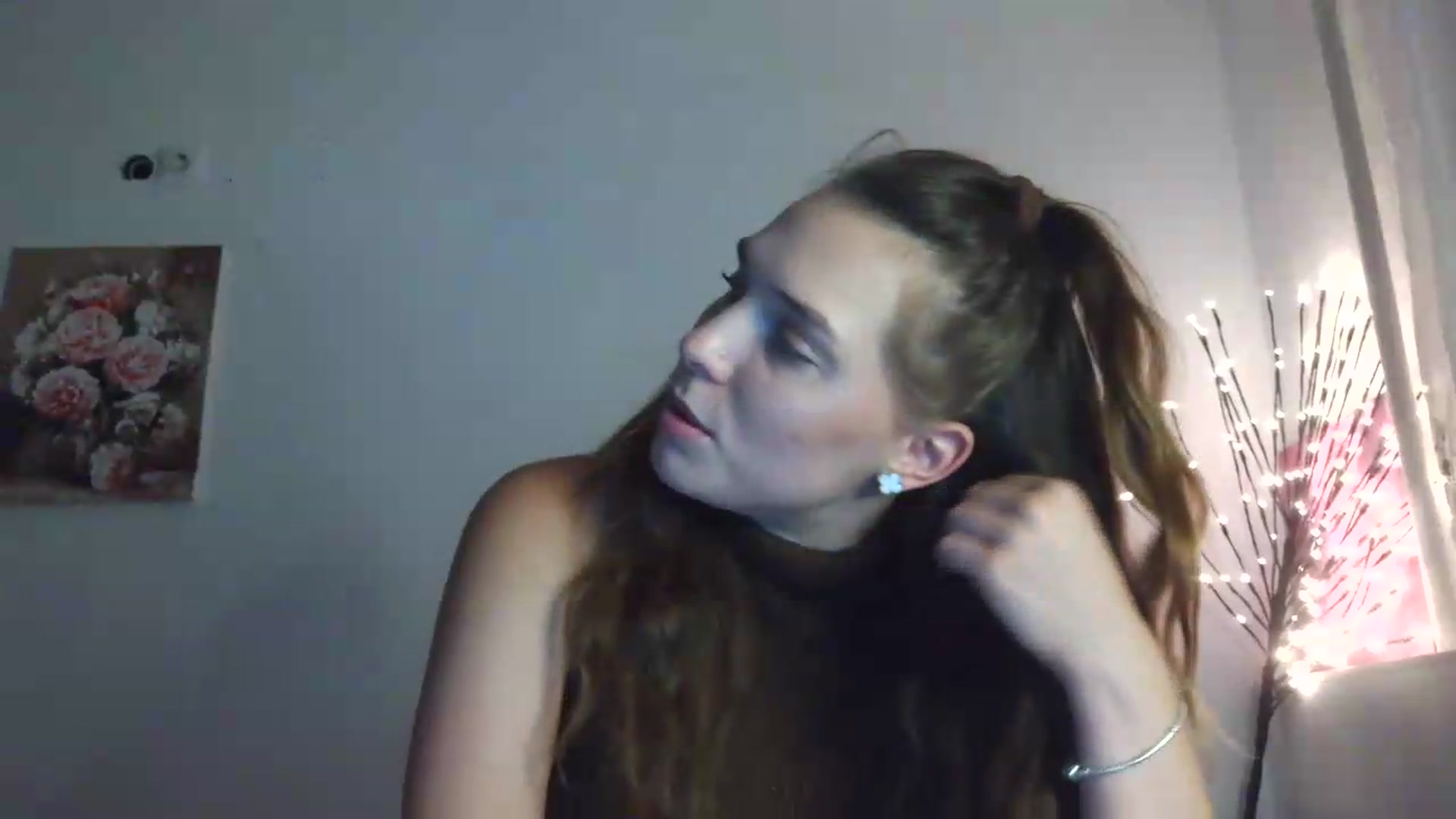 Gallery image thumbnail from HaleyReed's myfreecams stream on, 07/20/2026, 17:31 image 10 of 20