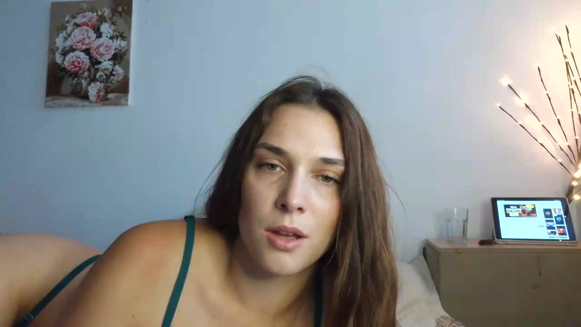 Gallery image thumbnail from HaleyReed's myfreecams stream on, 07/21/2026, 12:04 image 17 of 20