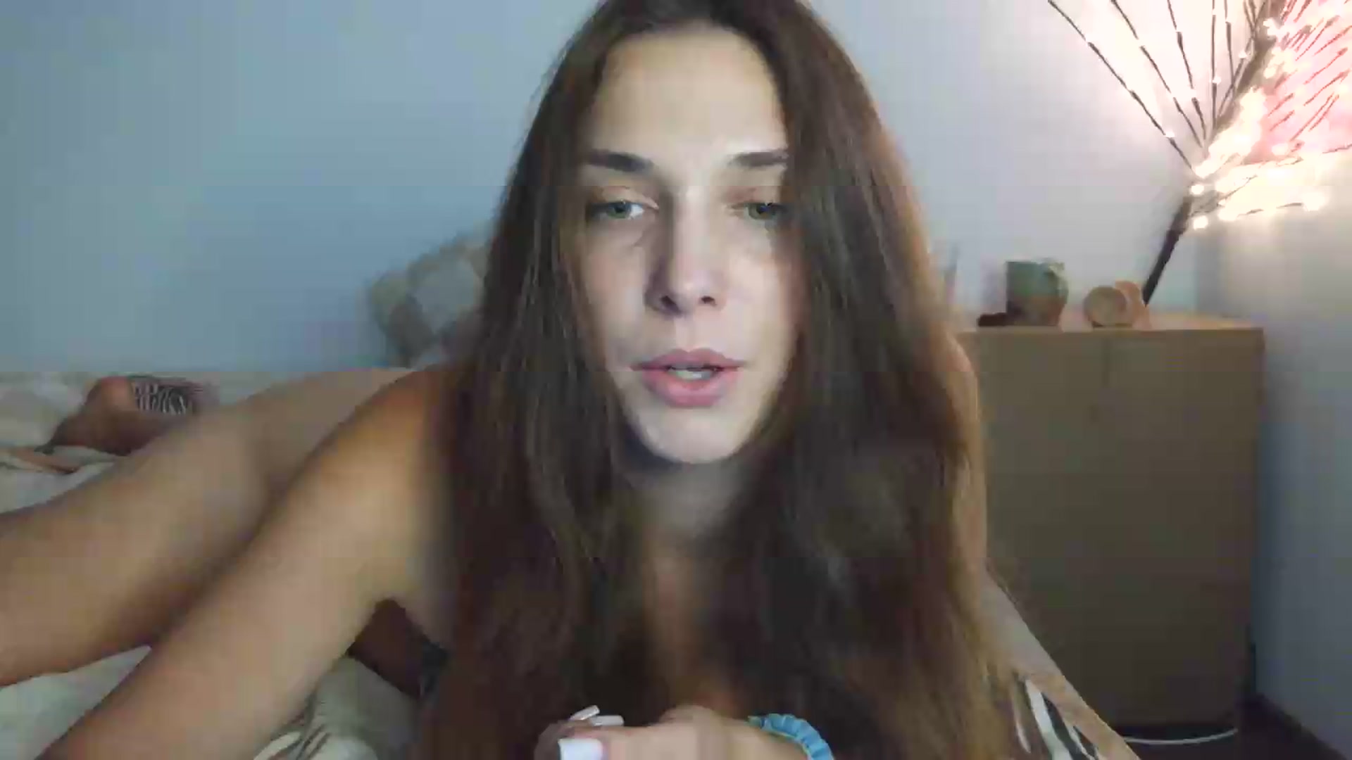 Gallery image thumbnail from HaleyReed's myfreecams stream on, 07/21/2026, 13:31 image 4 of 20