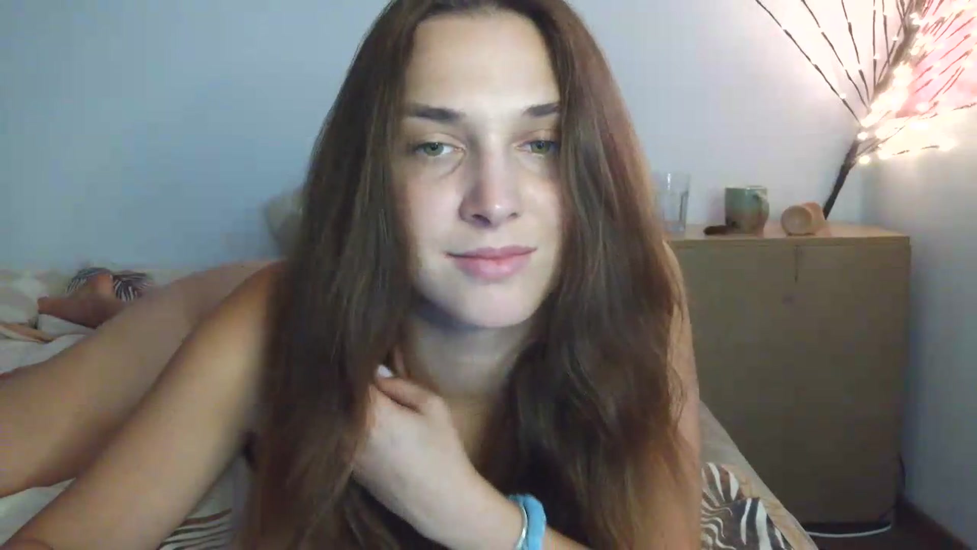 Gallery image thumbnail from HaleyReed's myfreecams stream on, 07/21/2026, 13:31 image 2 of 20