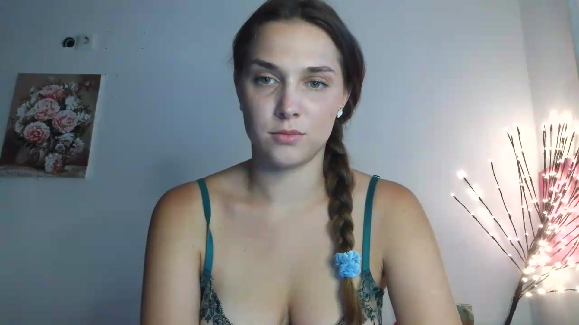 Gallery image thumbnail from HaleyReed's myfreecams stream on, 07/21/2026, 15:26 image 8 of 20