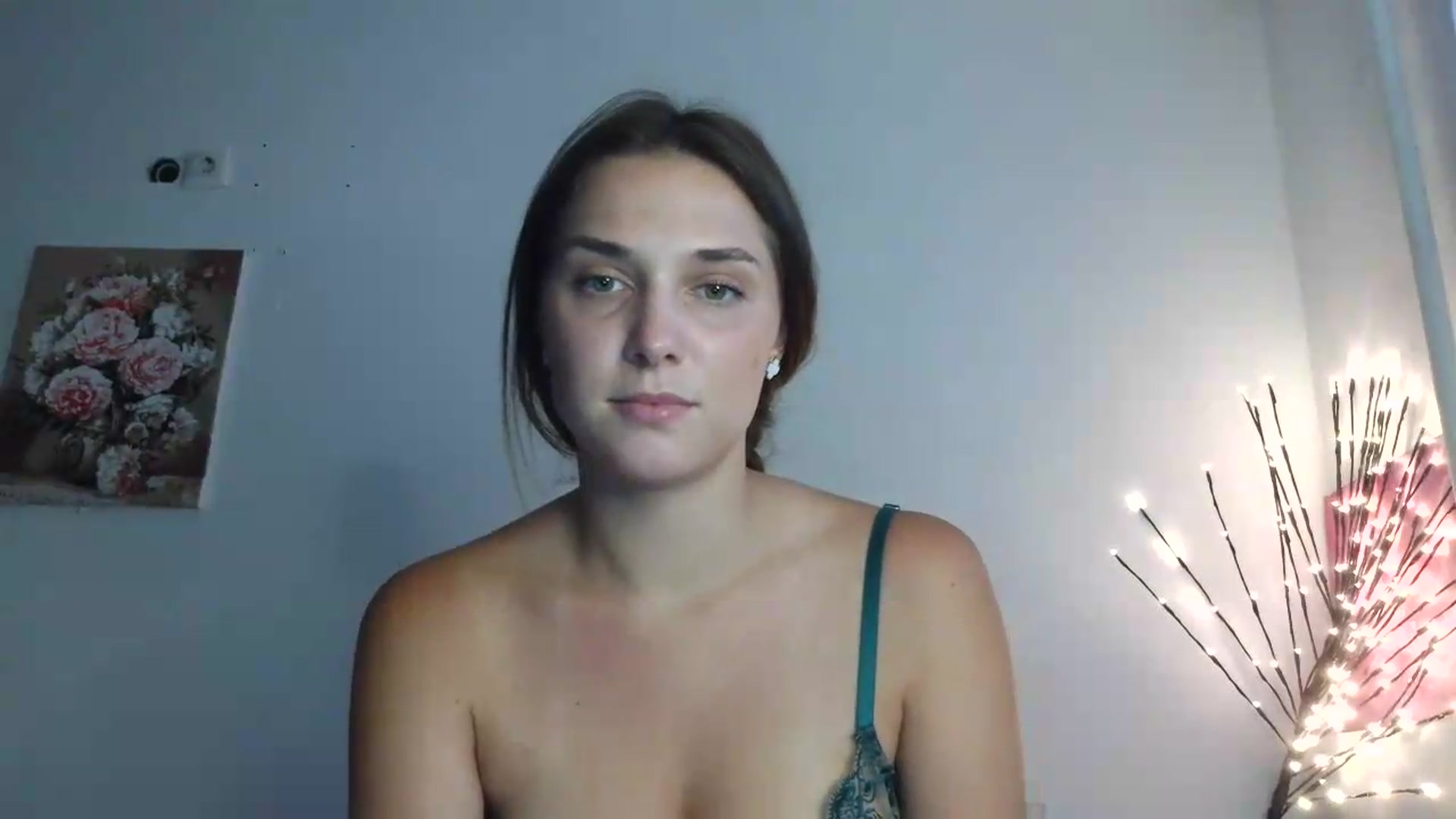 Gallery image thumbnail from HaleyReed's myfreecams stream on, 07/21/2026, 15:26 image 18 of 20