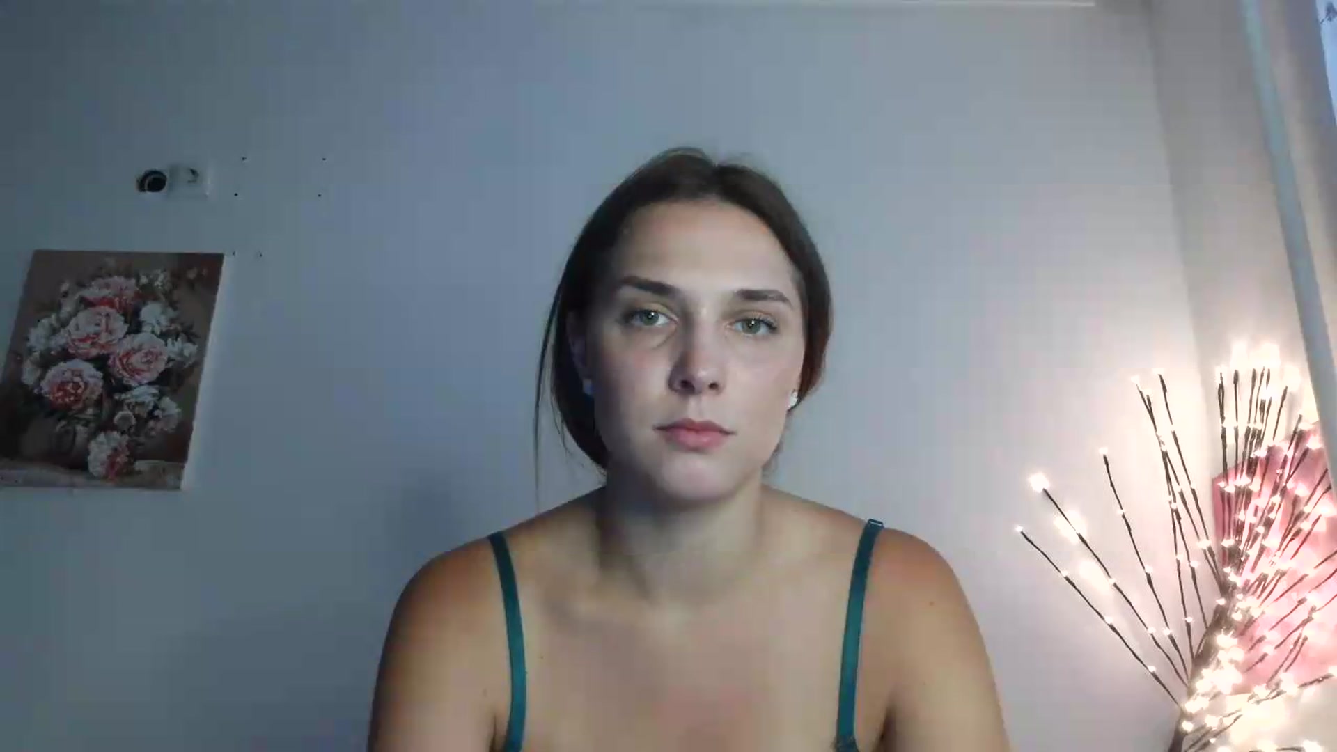 Gallery image thumbnail from HaleyReed's myfreecams stream on, 07/21/2026, 15:26 image 15 of 20