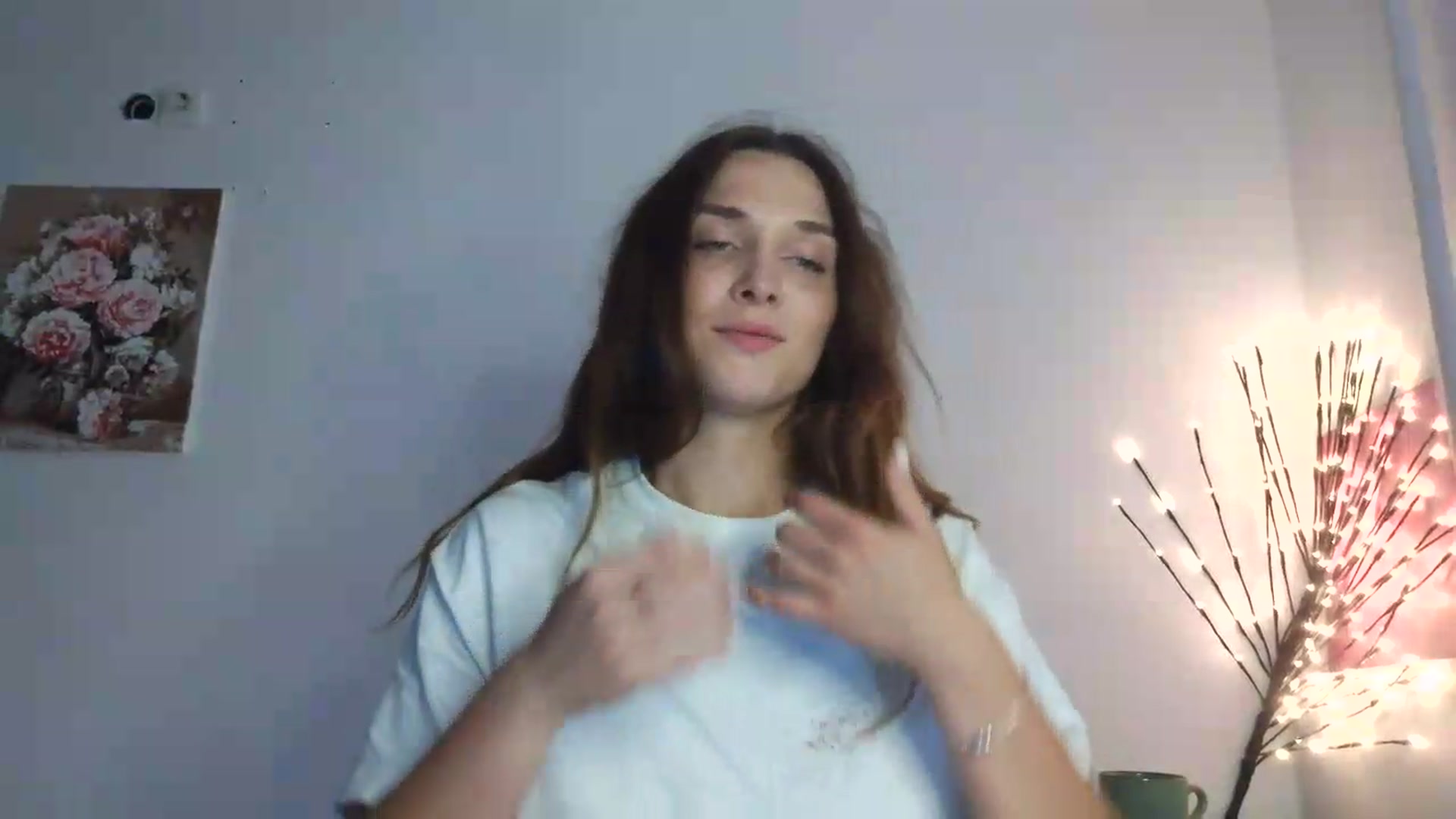 Gallery image thumbnail from HaleyReed's myfreecams stream on, 07/23/2026, 14:04 image 5 of 20
