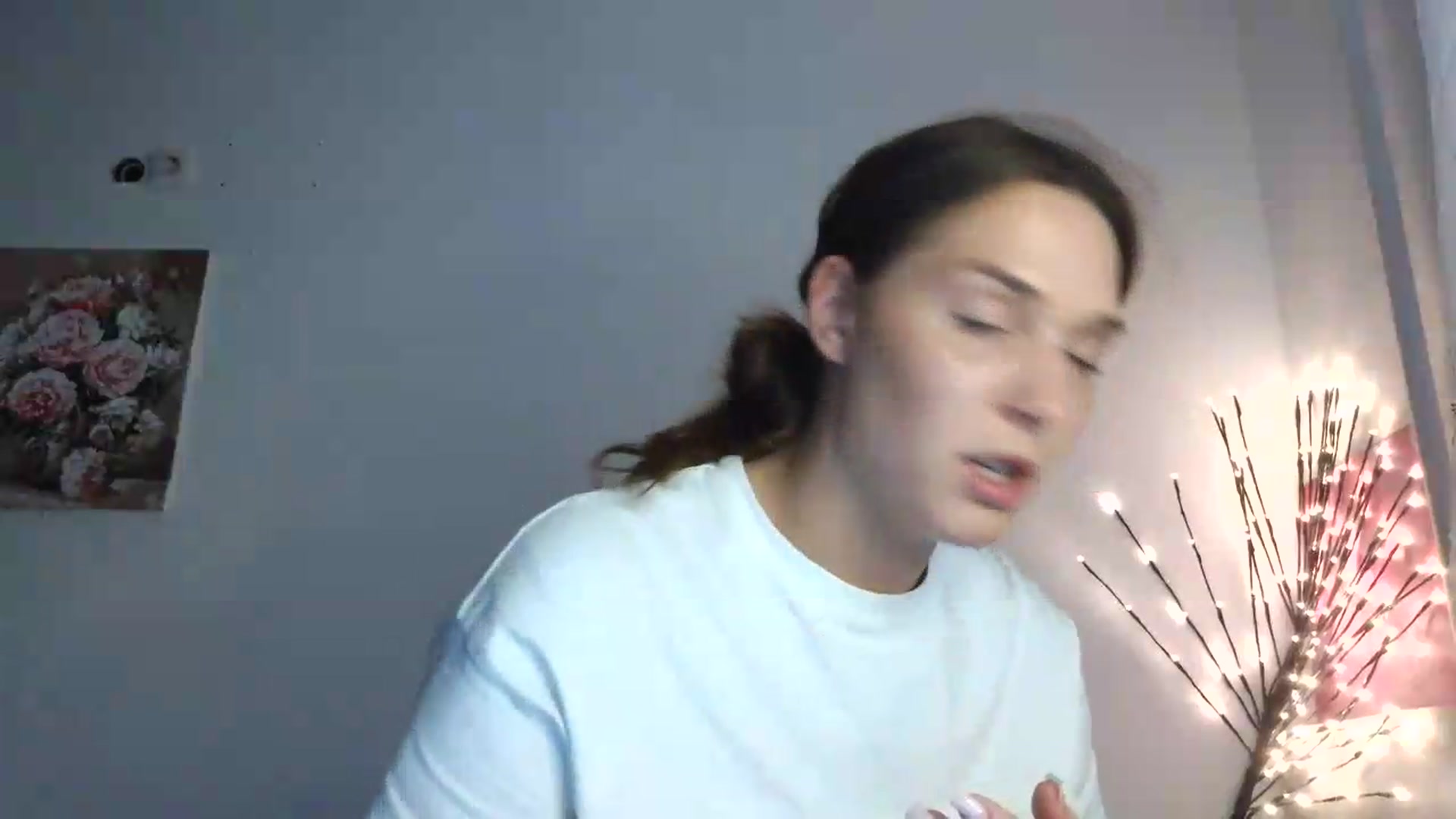 Gallery image thumbnail from HaleyReed's myfreecams stream on, 07/23/2026, 17:39 image 3 of 20