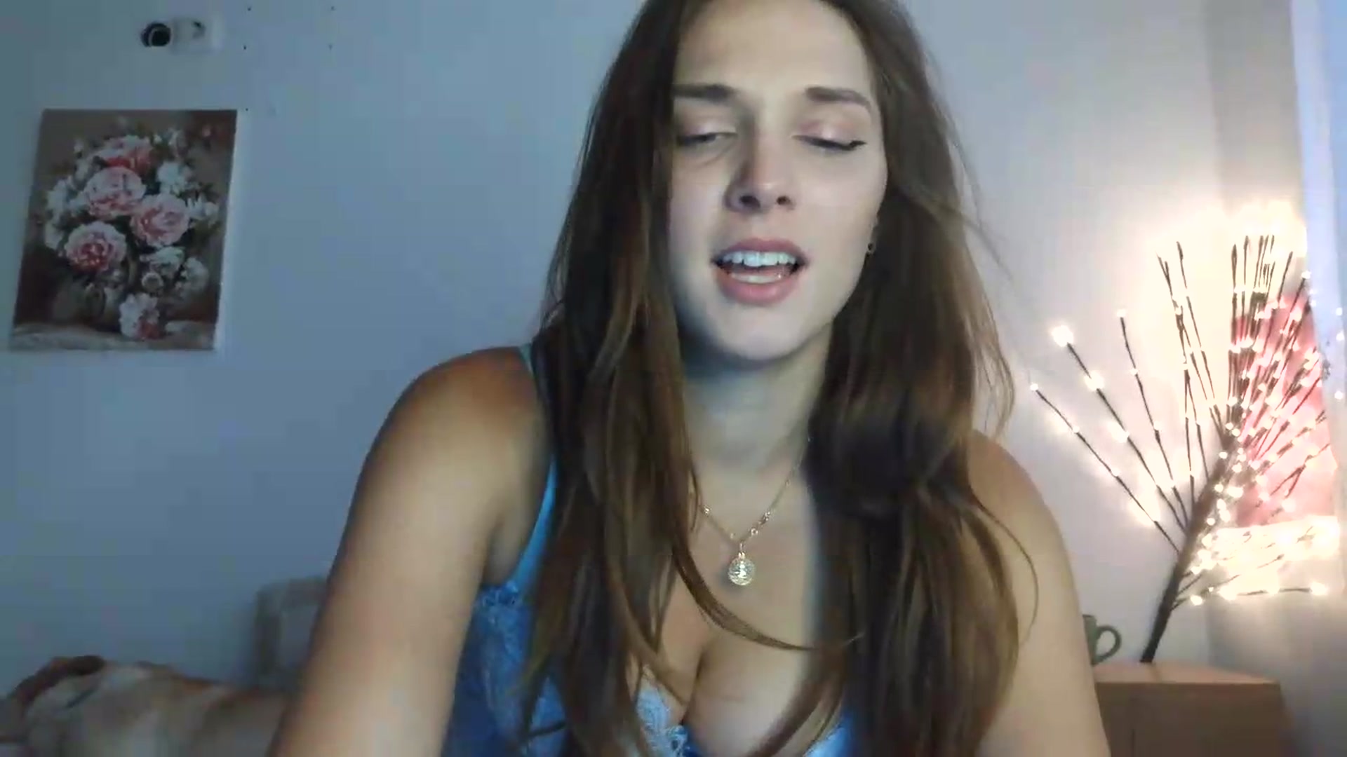Gallery image thumbnail from HaleyReed's myfreecams stream on, 07/27/2026, 14:20 image 5 of 20