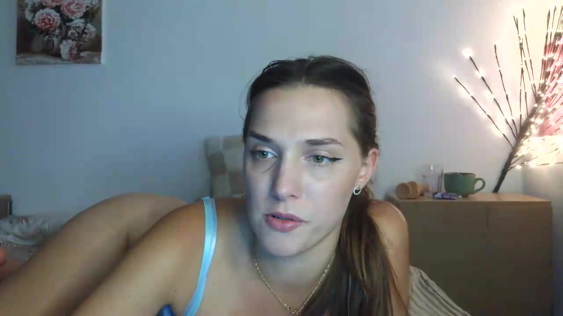 Gallery image thumbnail from HaleyReed's myfreecams stream on, 07/27/2026, 15:23 image 6 of 20