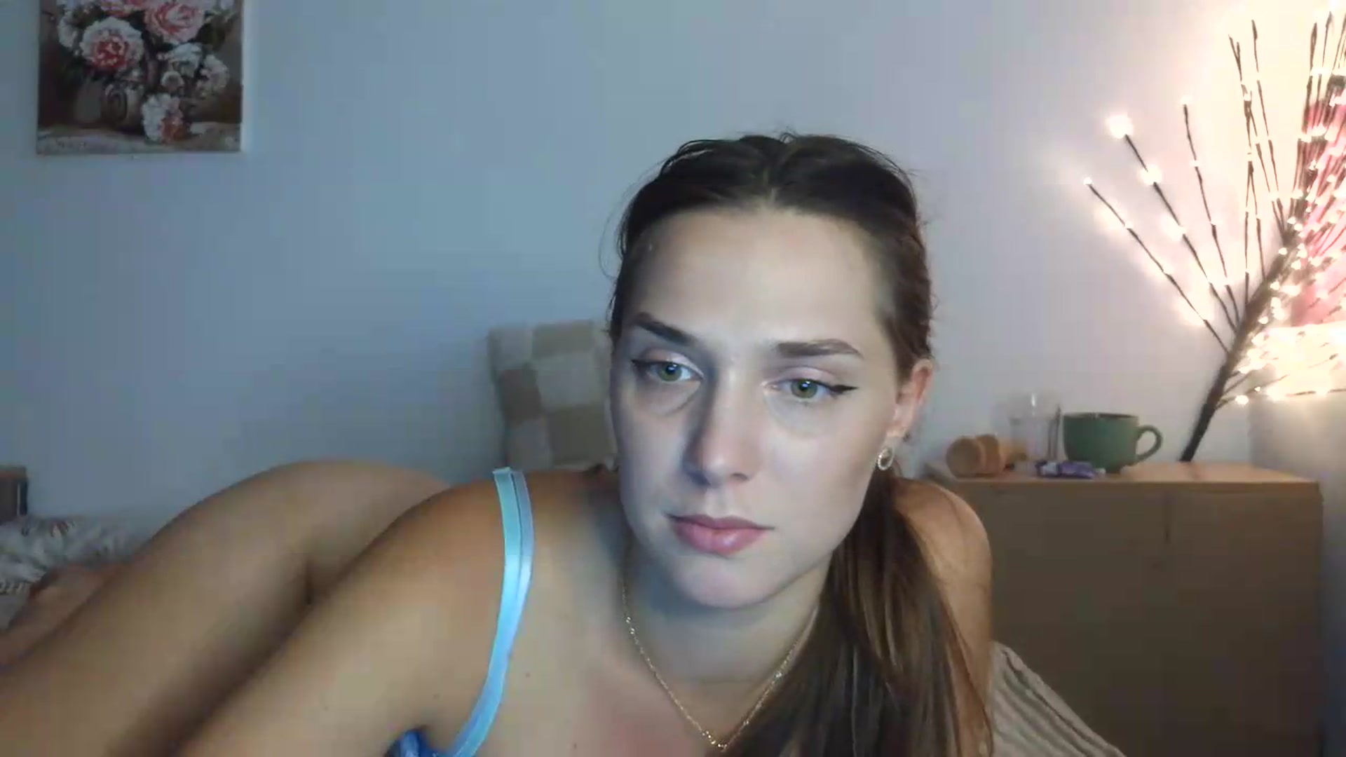 Gallery image thumbnail from HaleyReed's myfreecams stream on, 07/27/2026, 15:23 image 5 of 20