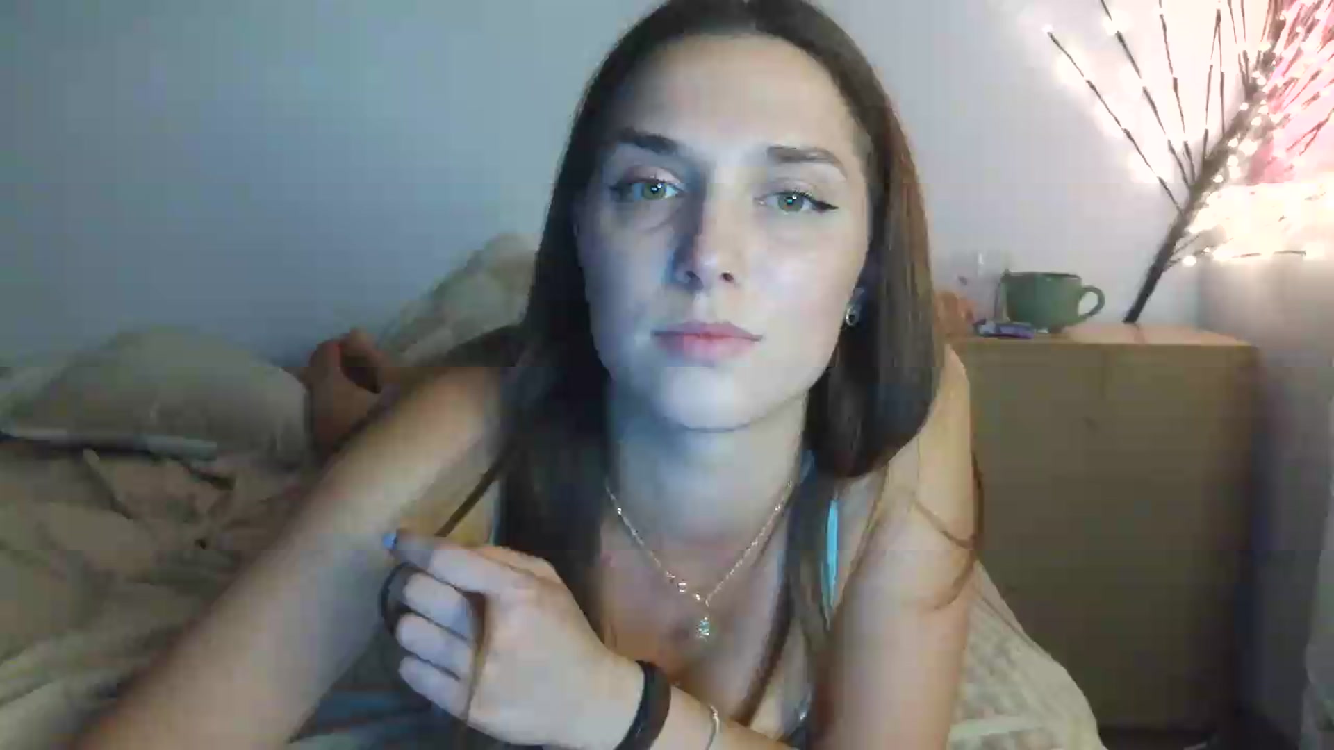 Gallery image thumbnail from HaleyReed's myfreecams stream on, 07/27/2026, 17:05 image 6 of 20
