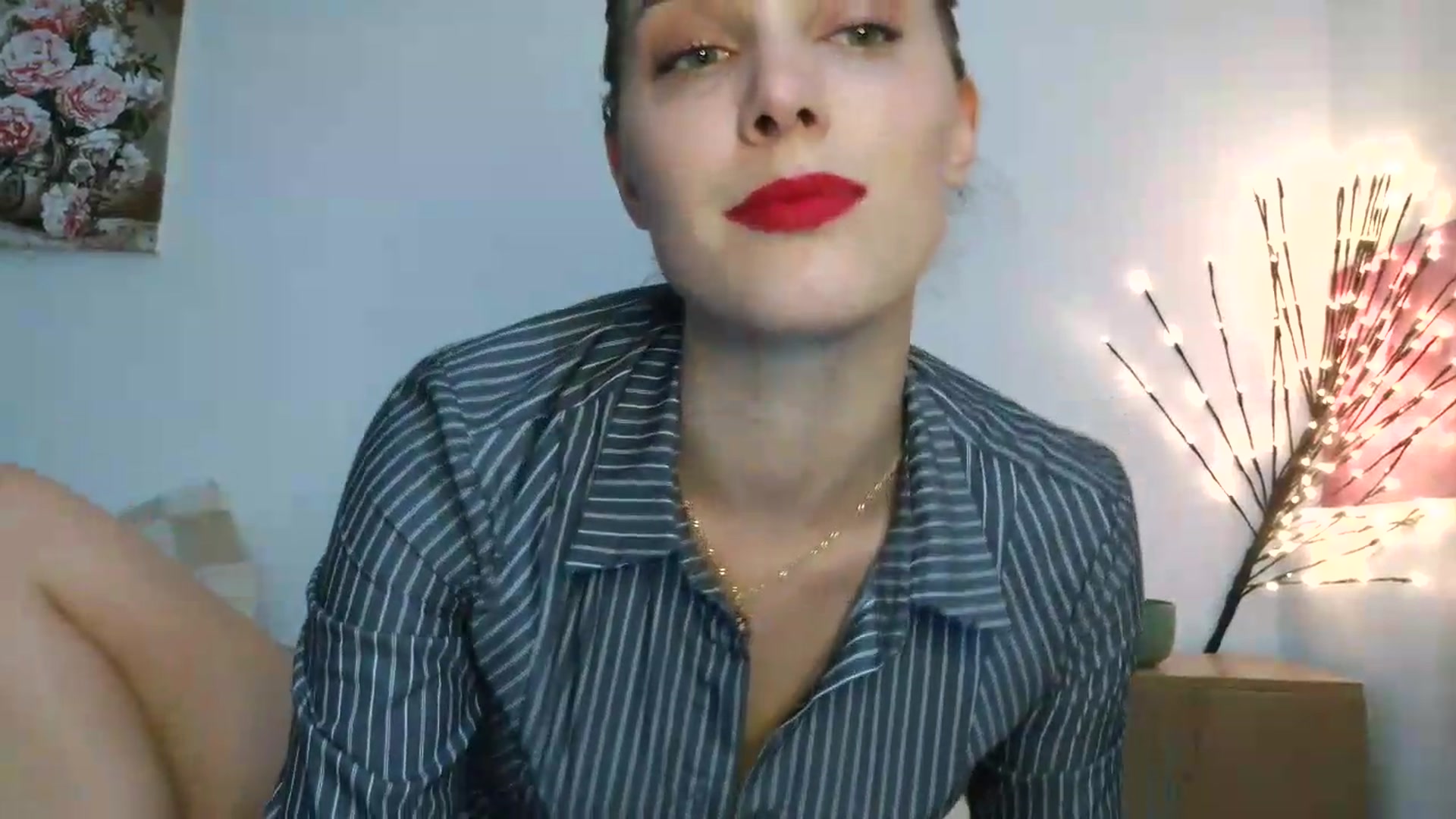 Gallery image thumbnail from HaleyReed's myfreecams stream on, 07/30/2026, 17:00 image 18 of 20