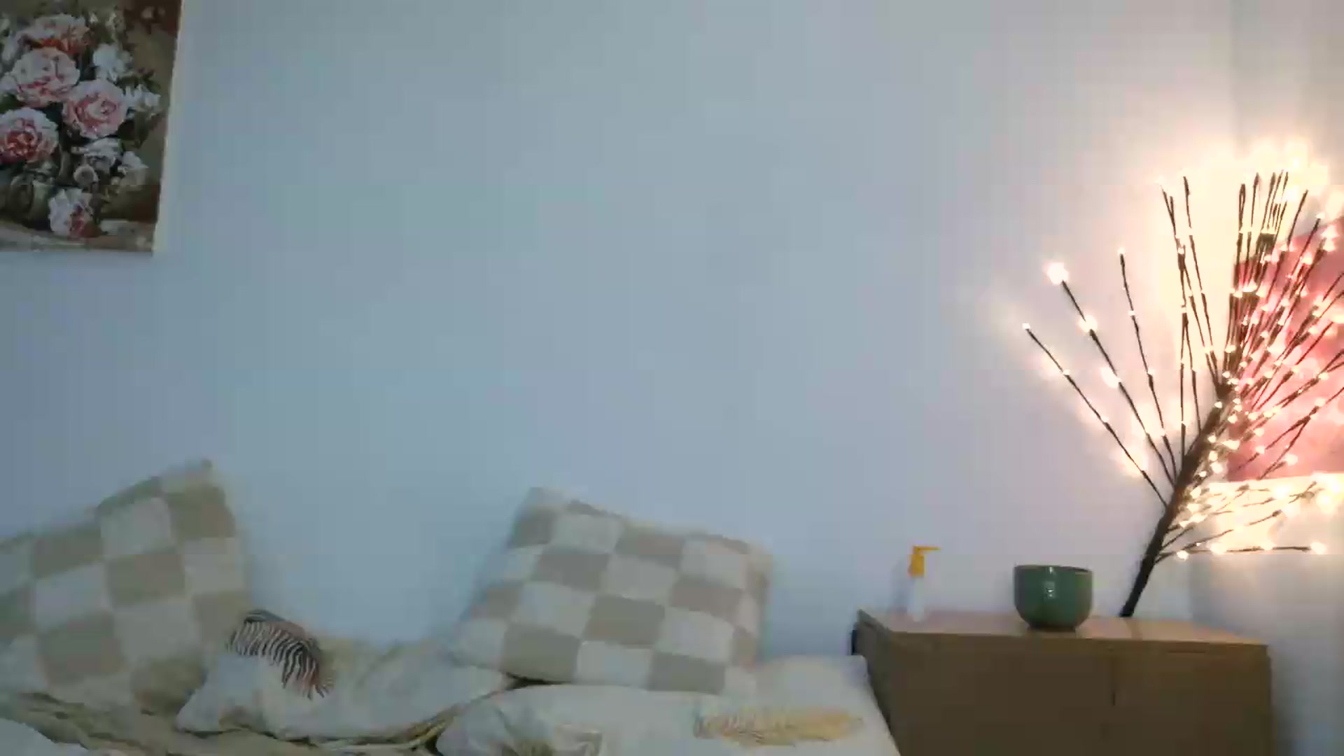 Gallery image thumbnail from HaleyReed's myfreecams stream on, 07/30/2026, 17:32 image 18 of 20