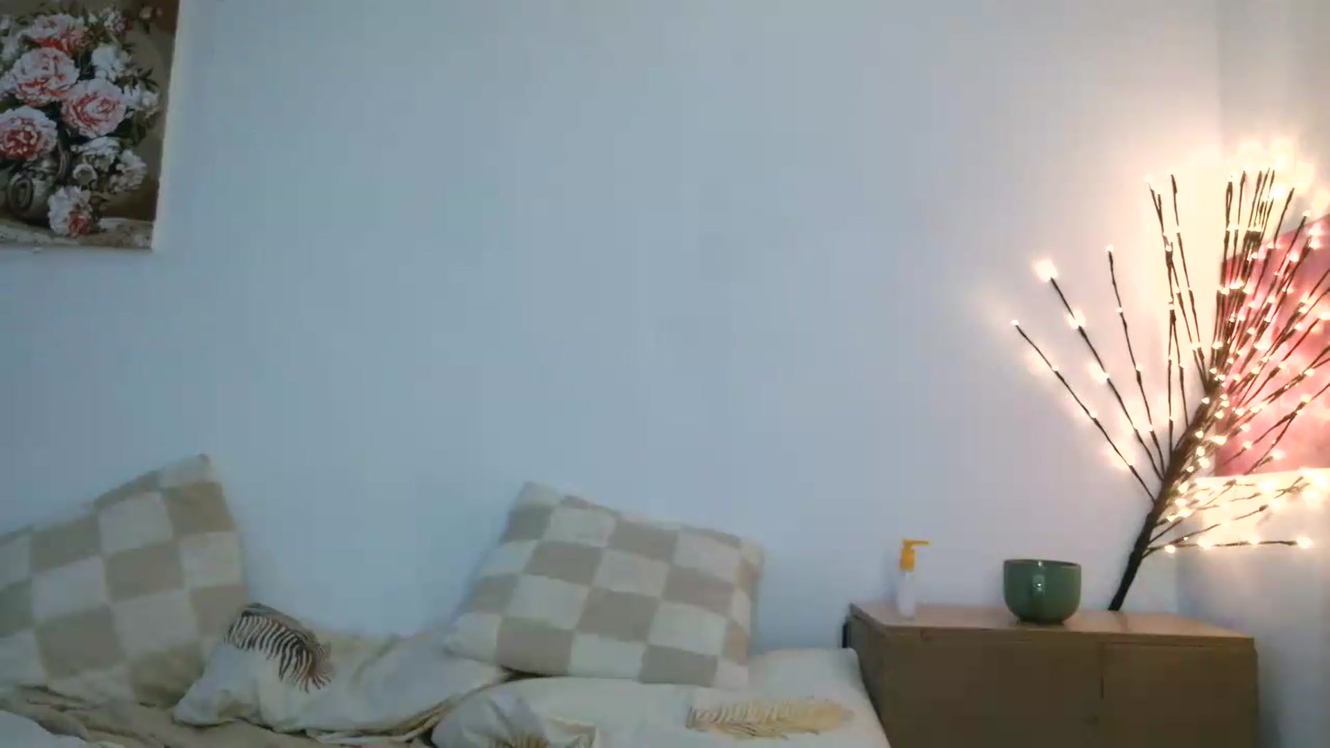 Gallery image thumbnail from HaleyReed's myfreecams stream on, 07/30/2026, 17:32 image 9 of 20