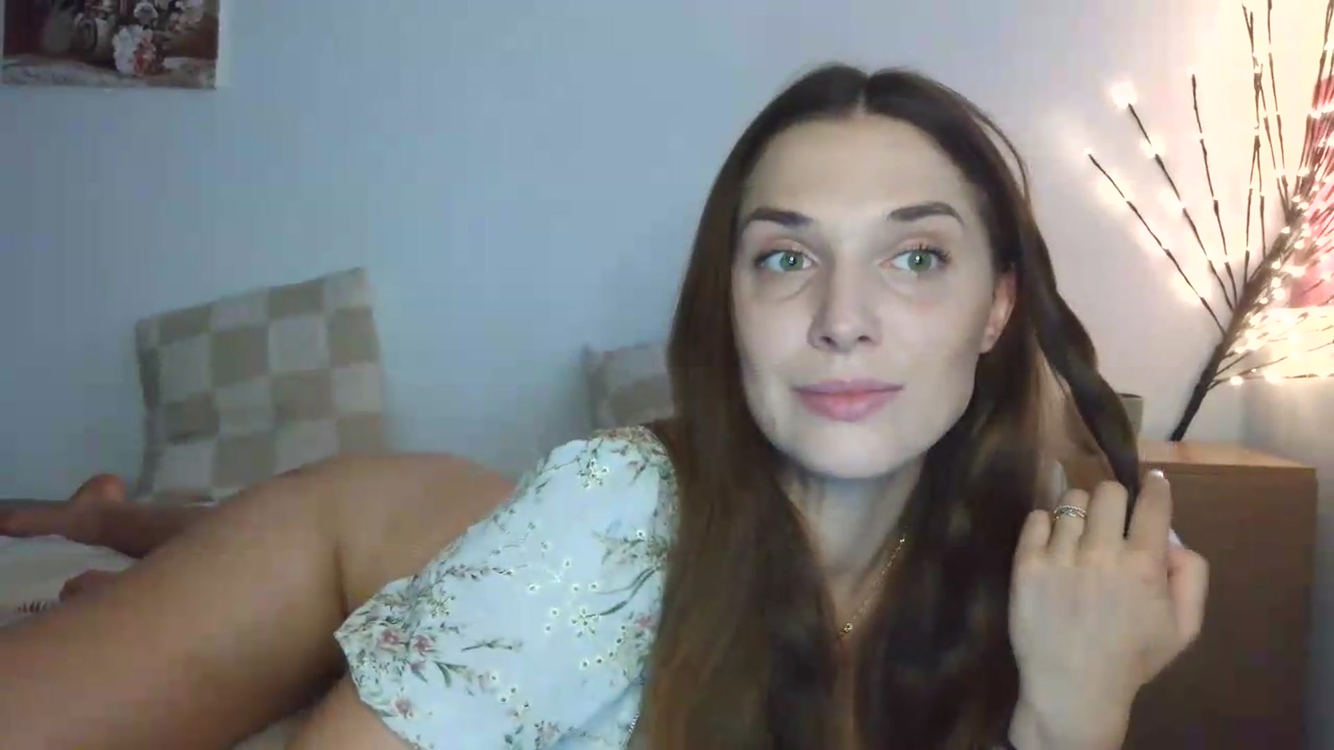 Gallery image thumbnail from HaleyReed's myfreecams stream on, 07/31/2026, 12:30 image 4 of 20