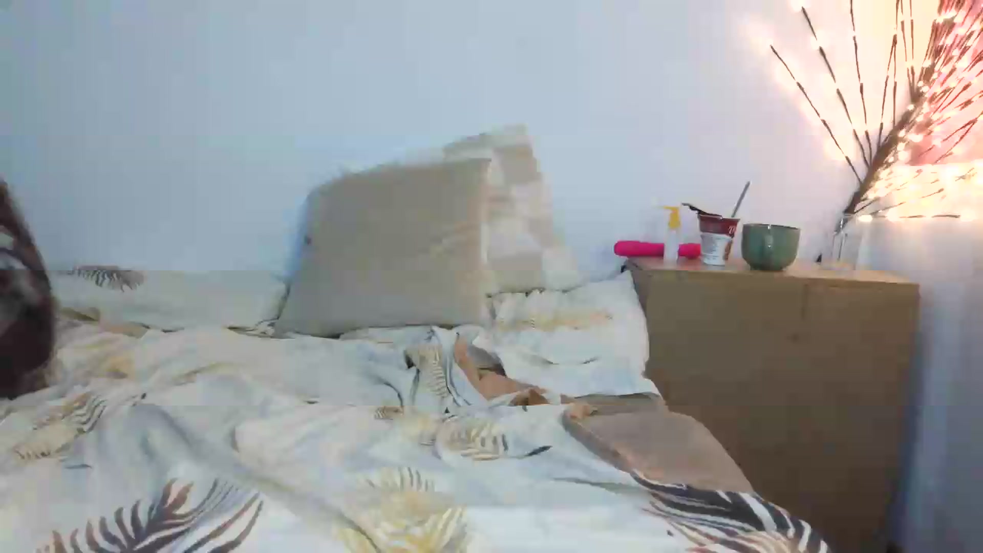 Gallery image thumbnail from HaleyReed's myfreecams stream on, 07/31/2026, 18:00 image 16 of 20