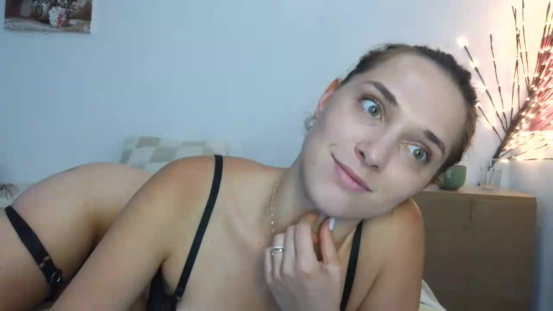 Gallery image thumbnail from HaleyReed's myfreecams stream on, 08/01/2026, 12:12 image 17 of 20