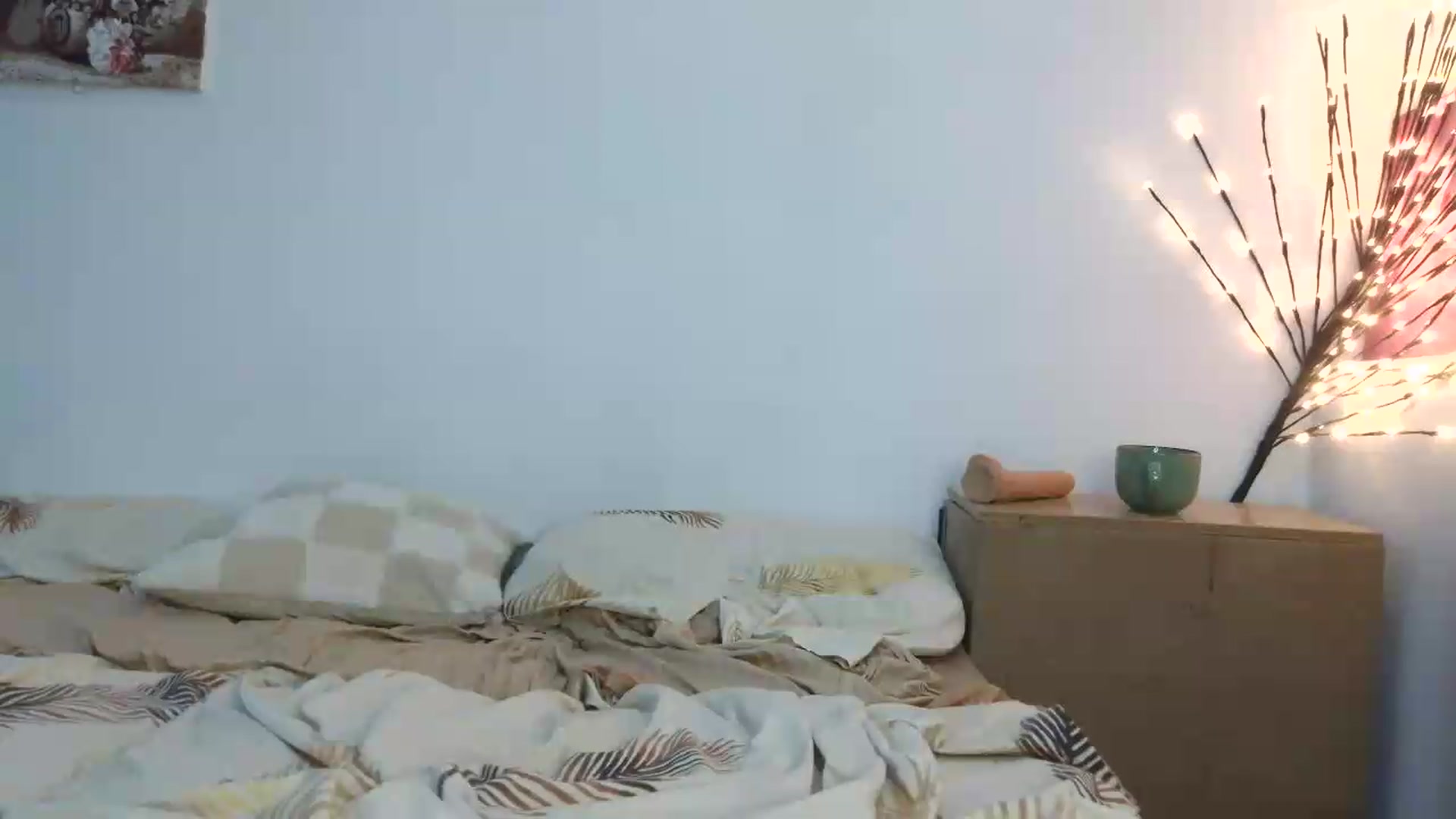 Gallery image thumbnail from HaleyReed's myfreecams stream on, 08/01/2026, 16:37 image 14 of 20