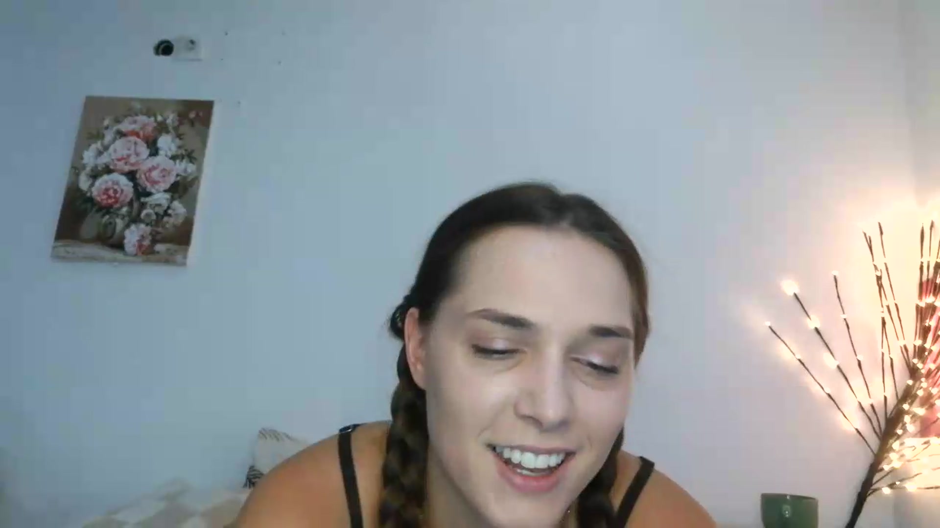 Gallery image thumbnail from HaleyReed's myfreecams stream on, 08/03/2026, 12:32 image 18 of 20