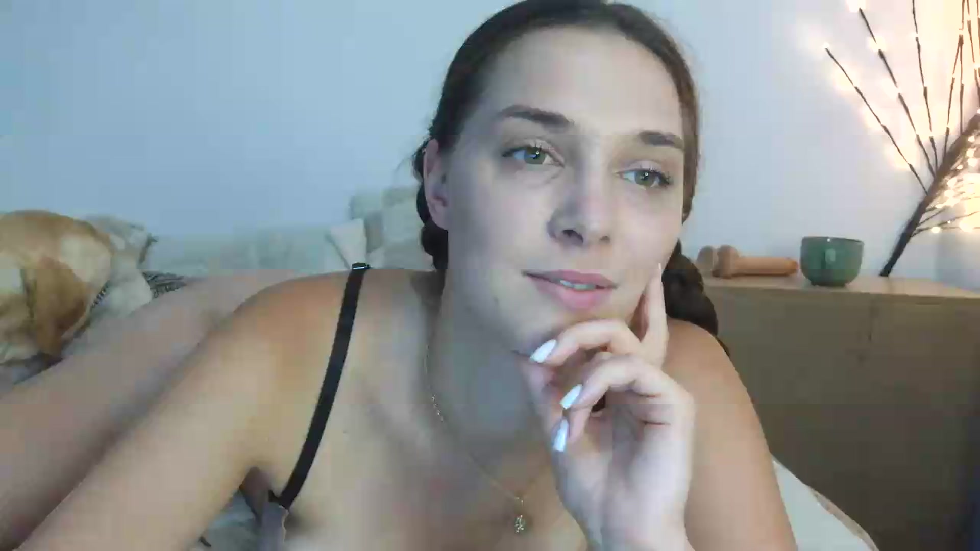 Gallery image thumbnail from HaleyReed's myfreecams stream on, 08/03/2026, 13:25 image 10 of 20