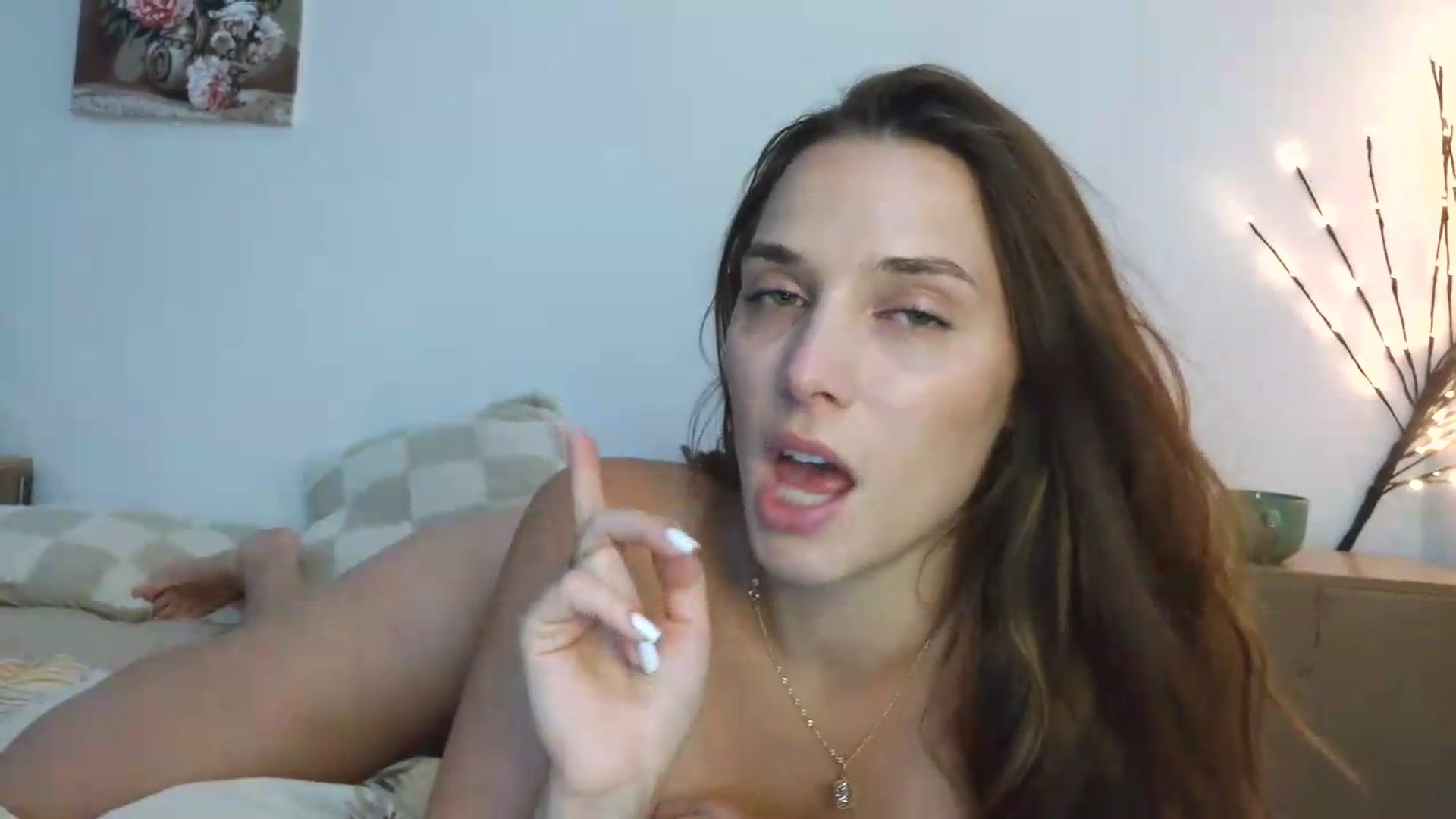 Gallery image thumbnail from HaleyReed's myfreecams stream on, 08/05/2026, 12:31 image 2 of 20