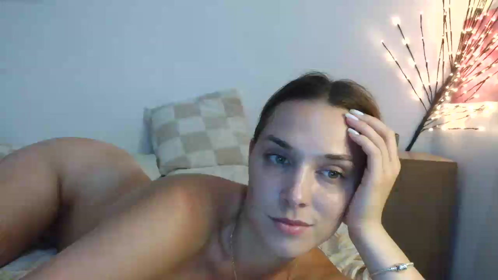 Gallery image thumbnail from HaleyReed's myfreecams stream on, 08/05/2026, 15:57 image 5 of 20