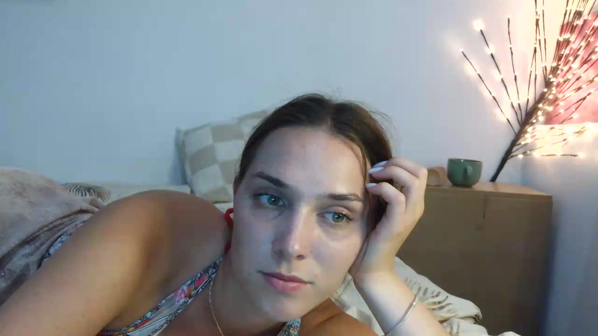 Gallery image thumbnail from HaleyReed's myfreecams stream on, 08/05/2026, 15:57 image 20 of 20