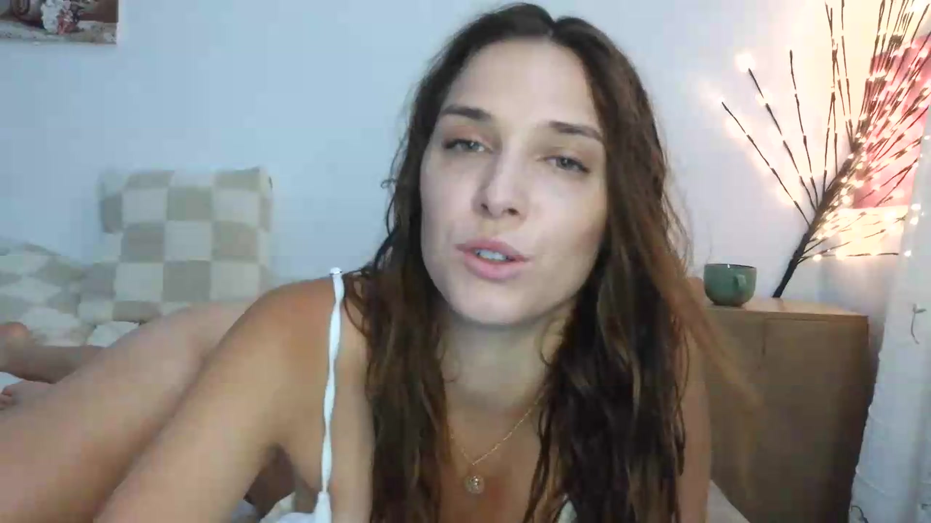 Gallery image thumbnail from HaleyReed's myfreecams stream on, 08/06/2026, 10:50 image 5 of 20