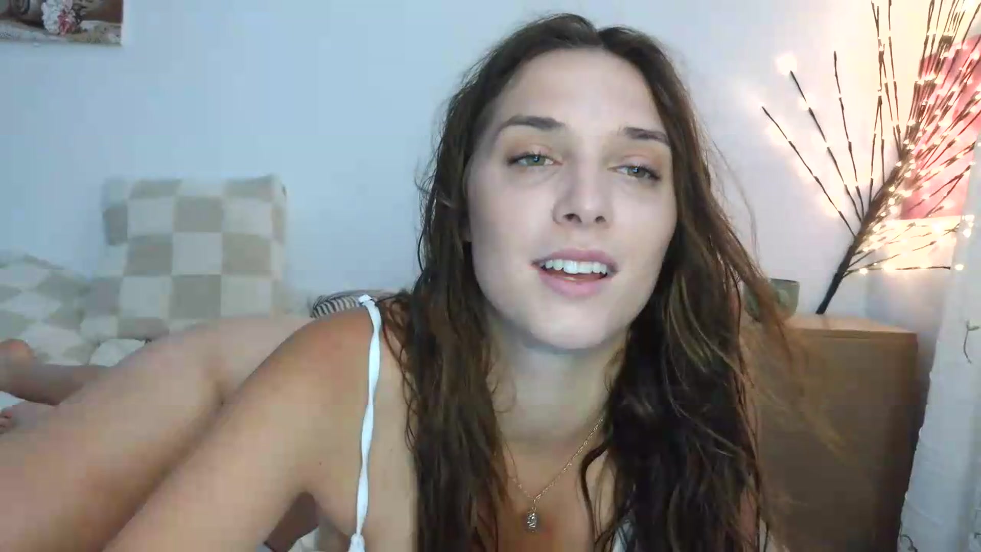 Gallery image thumbnail from HaleyReed's myfreecams stream on, 08/06/2026, 10:50 image 4 of 20