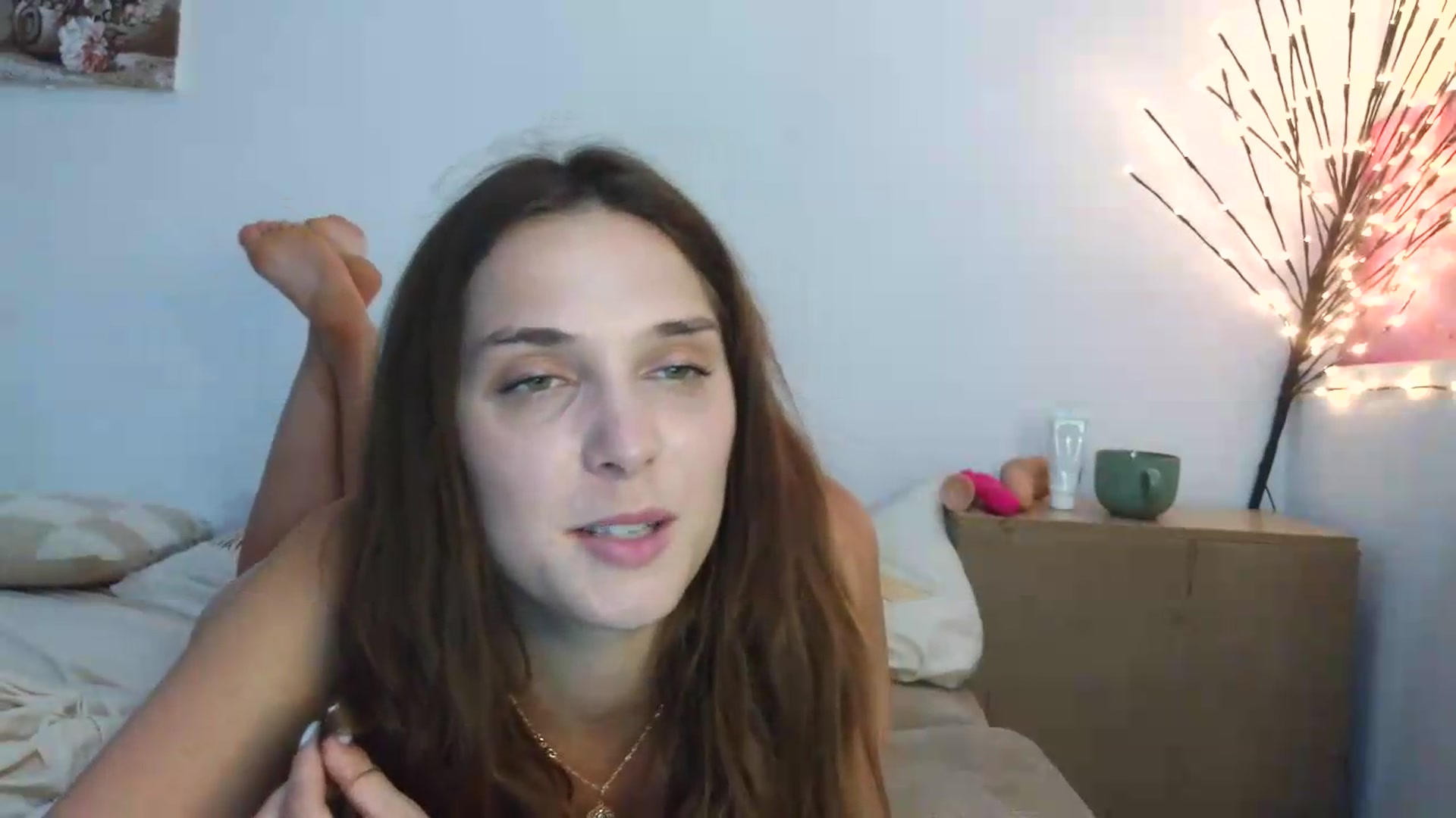 Gallery image thumbnail from HaleyReed's myfreecams stream on, 08/06/2026, 13:01 image 6 of 20