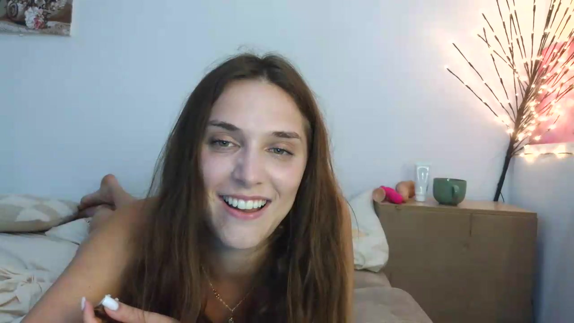 Gallery image thumbnail from HaleyReed's myfreecams stream on, 08/06/2026, 13:01 image 13 of 20