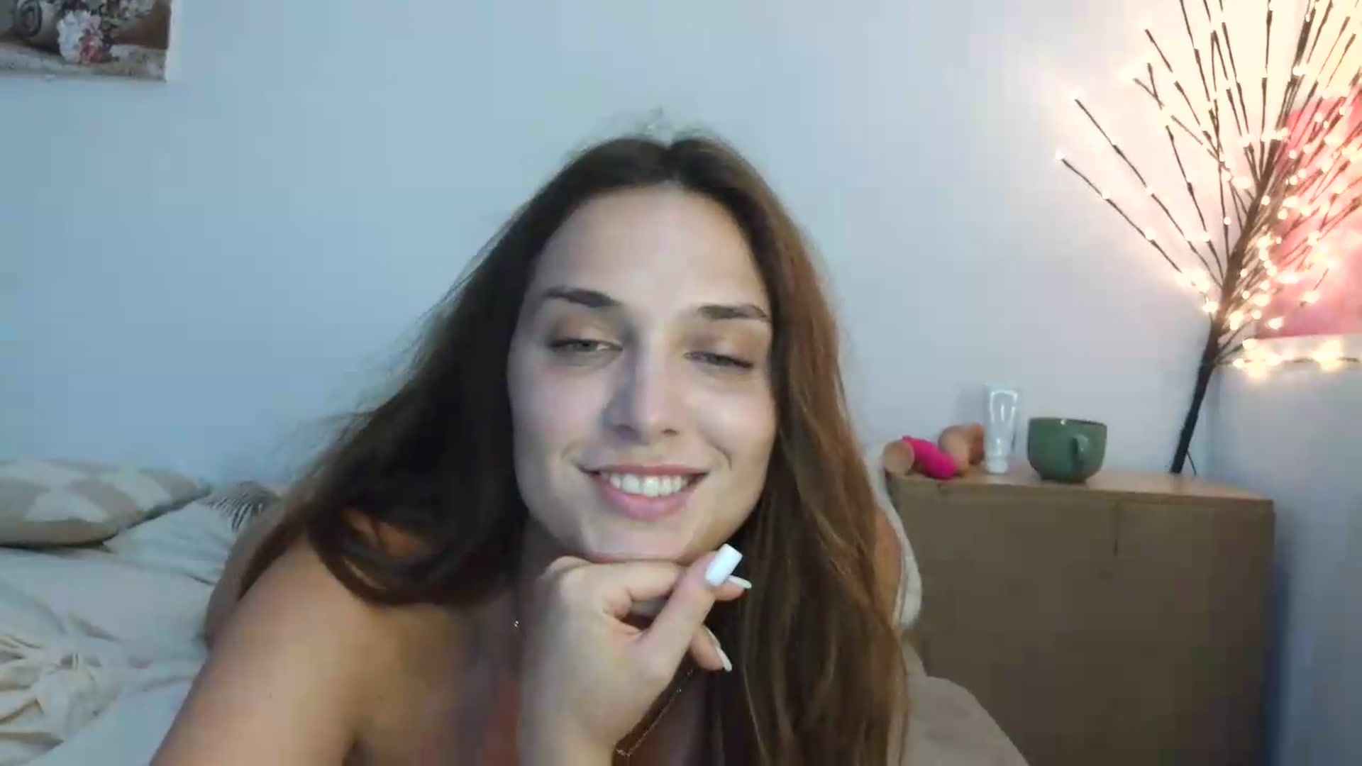 Gallery image thumbnail from HaleyReed's myfreecams stream on, 08/06/2026, 13:01 image 4 of 20