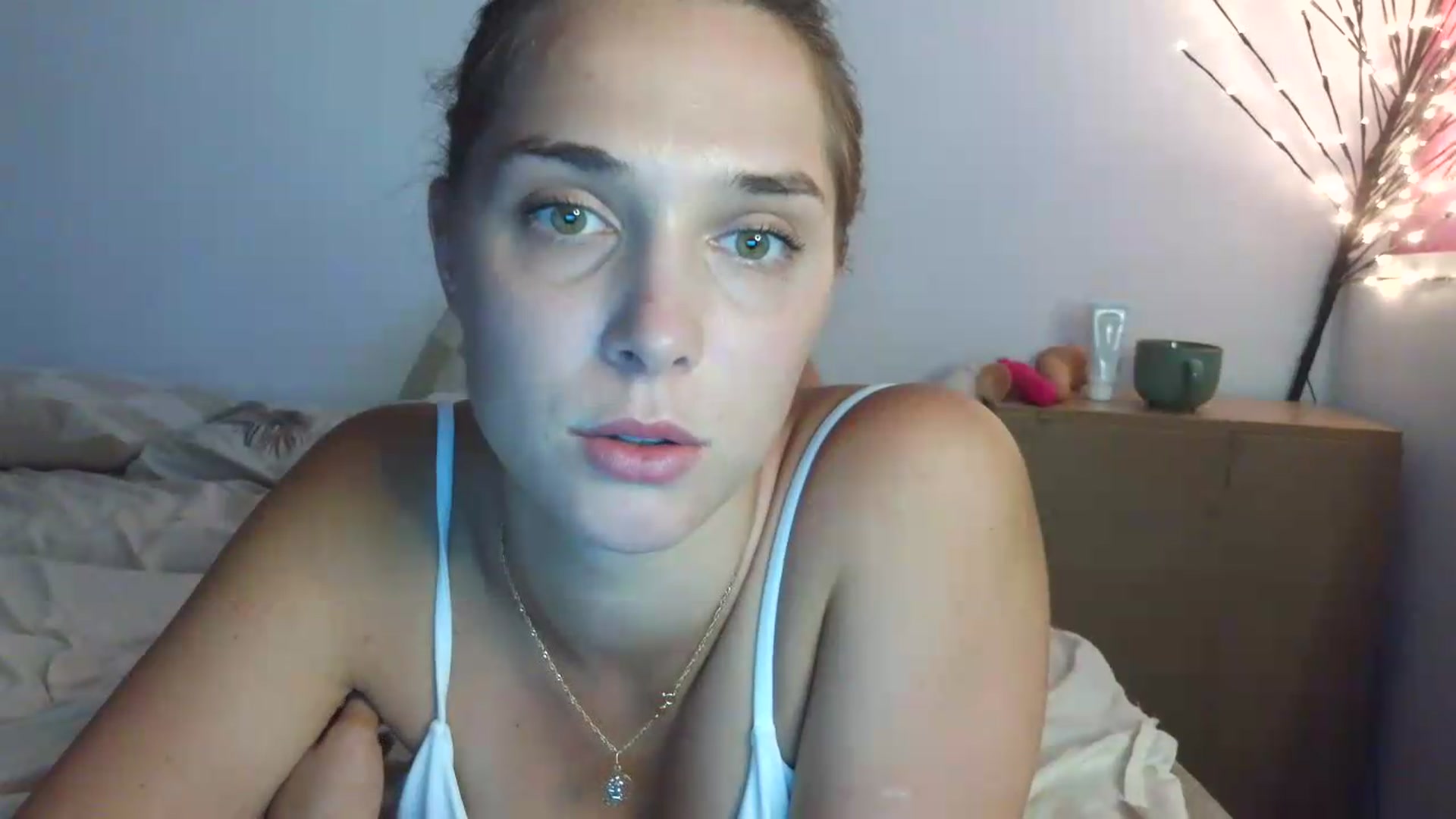 Gallery image thumbnail from HaleyReed's myfreecams stream on, 08/06/2026, 14:33 image 11 of 20
