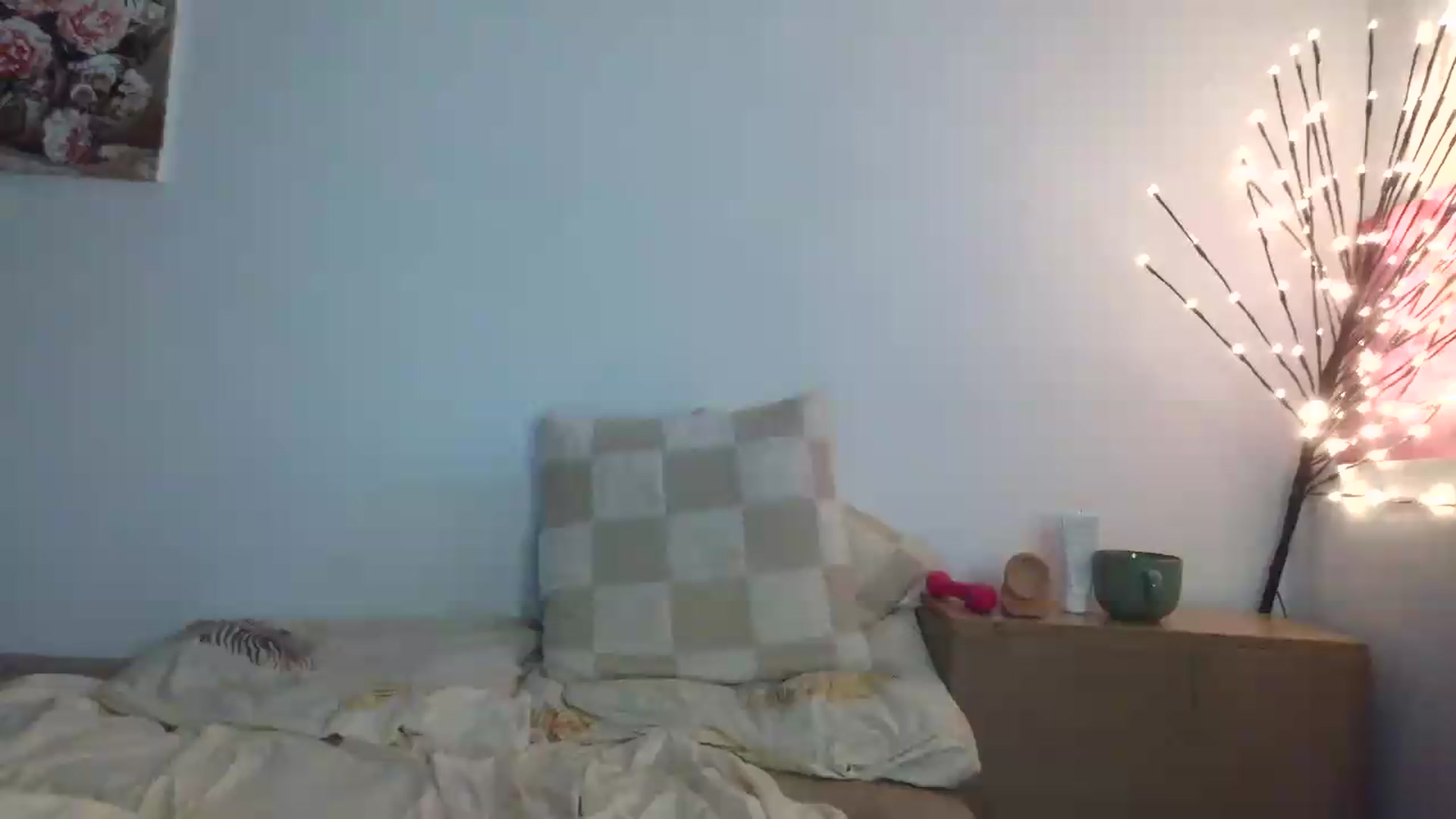 Gallery image thumbnail from HaleyReed's myfreecams stream on, 08/06/2026, 16:10 image 2 of 20