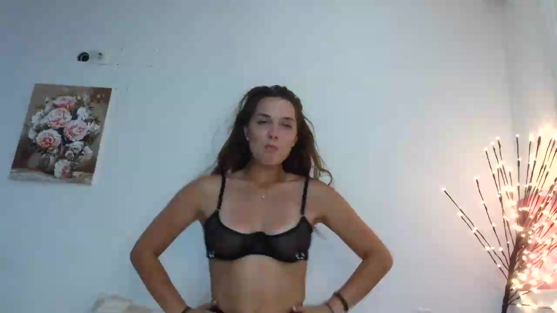 Gallery image thumbnail from HaleyReed's myfreecams stream on, 08/07/2026, 13:14 image 13 of 20